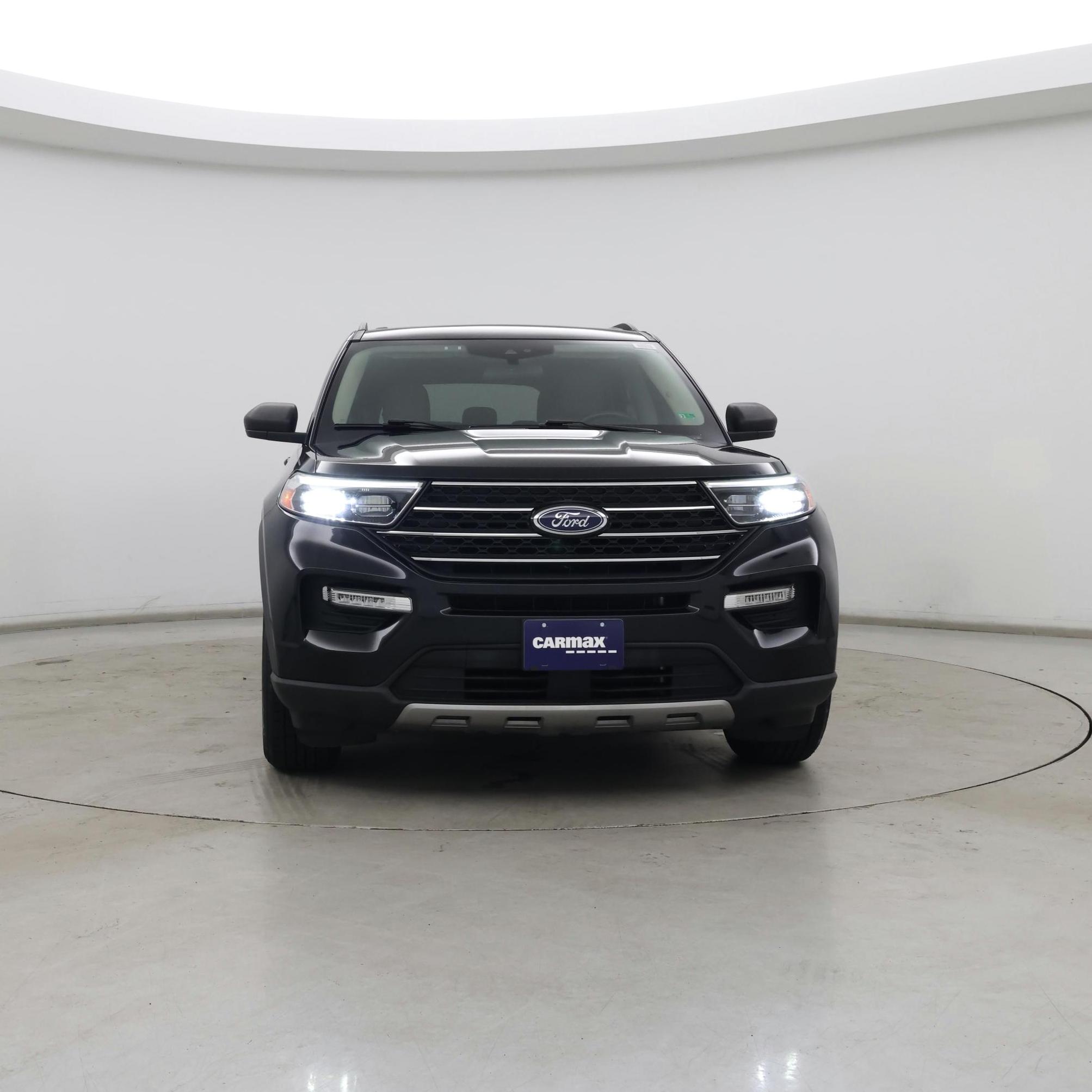 Thumbnail: 2020 Ford Explorer - 5