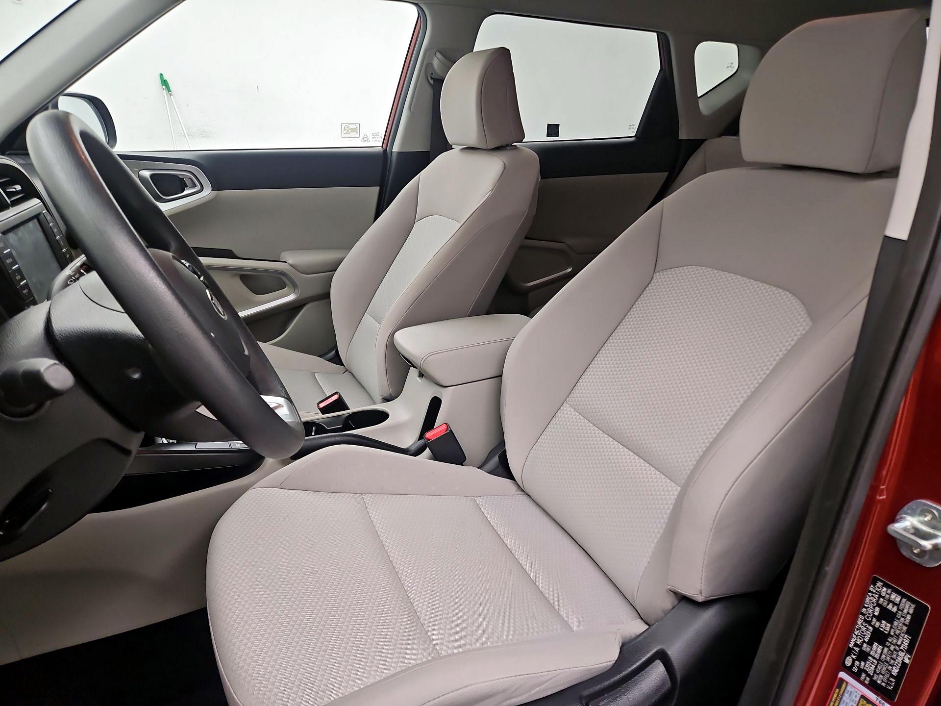 Thumbnail: 2020 Kia Soul - 11