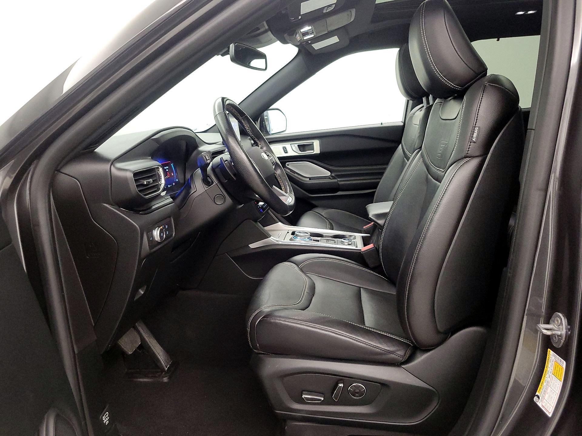 Thumbnail: 2020 Ford Explorer - 11