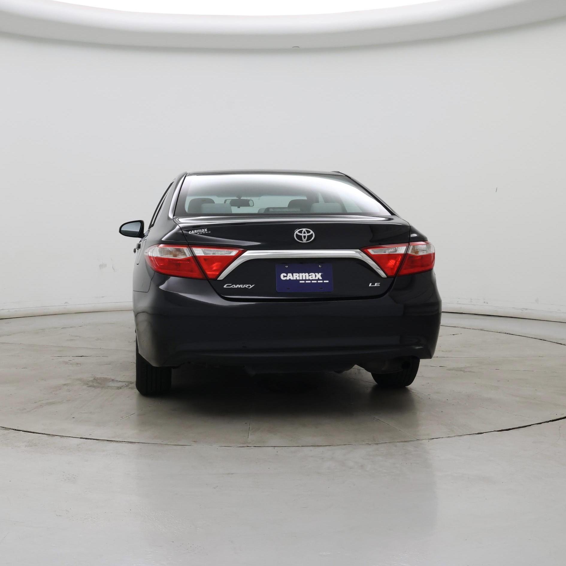 Thumbnail: 2015 Toyota Camry - 6