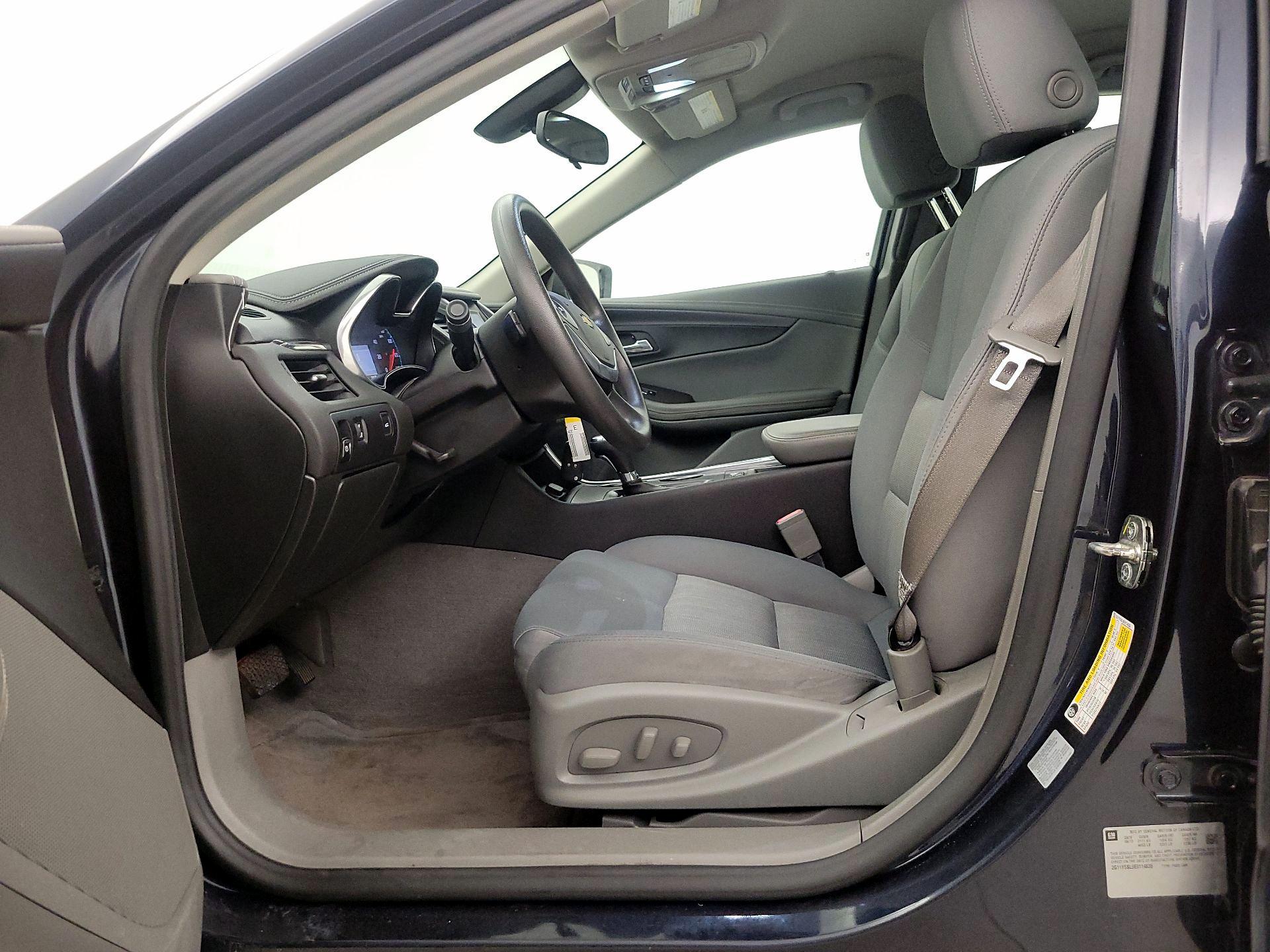 Thumbnail: 2014 Chevrolet Impala - 11