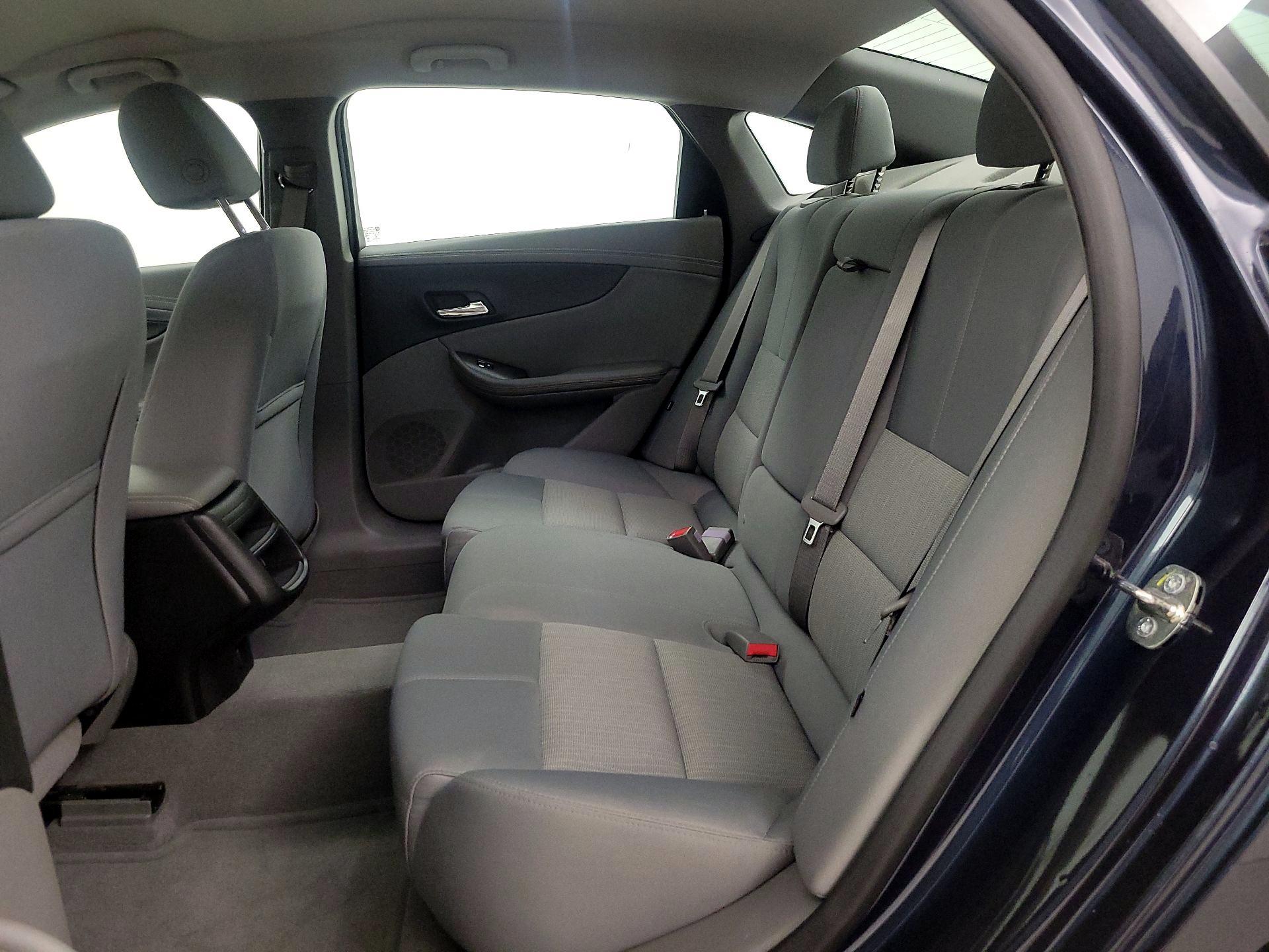 Thumbnail: 2014 Chevrolet Impala - 18
