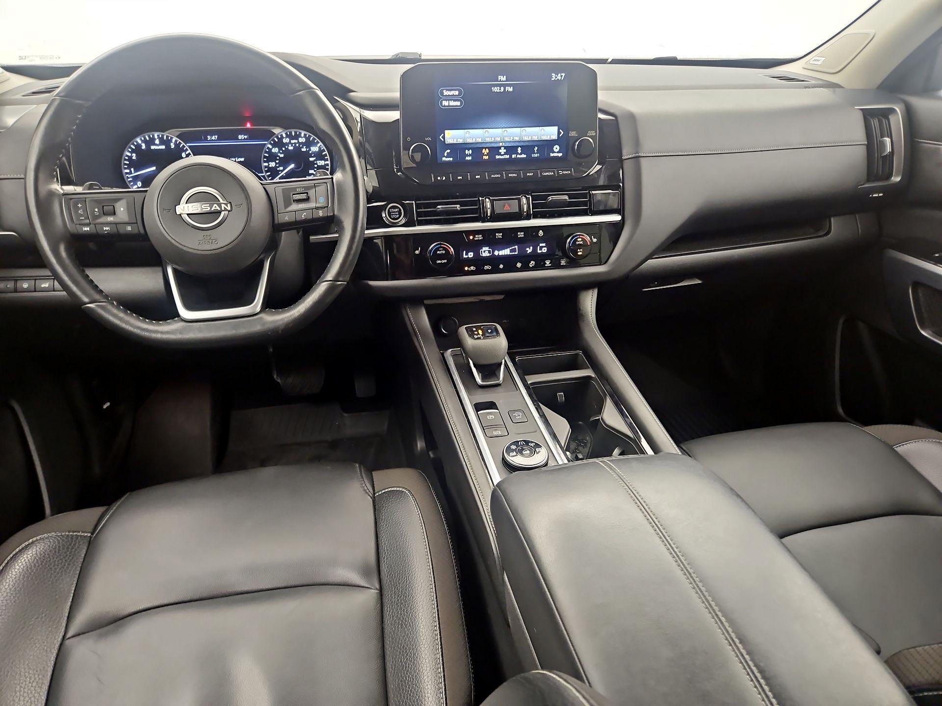 Thumbnail: 2022 Nissan Pathfinder - 9