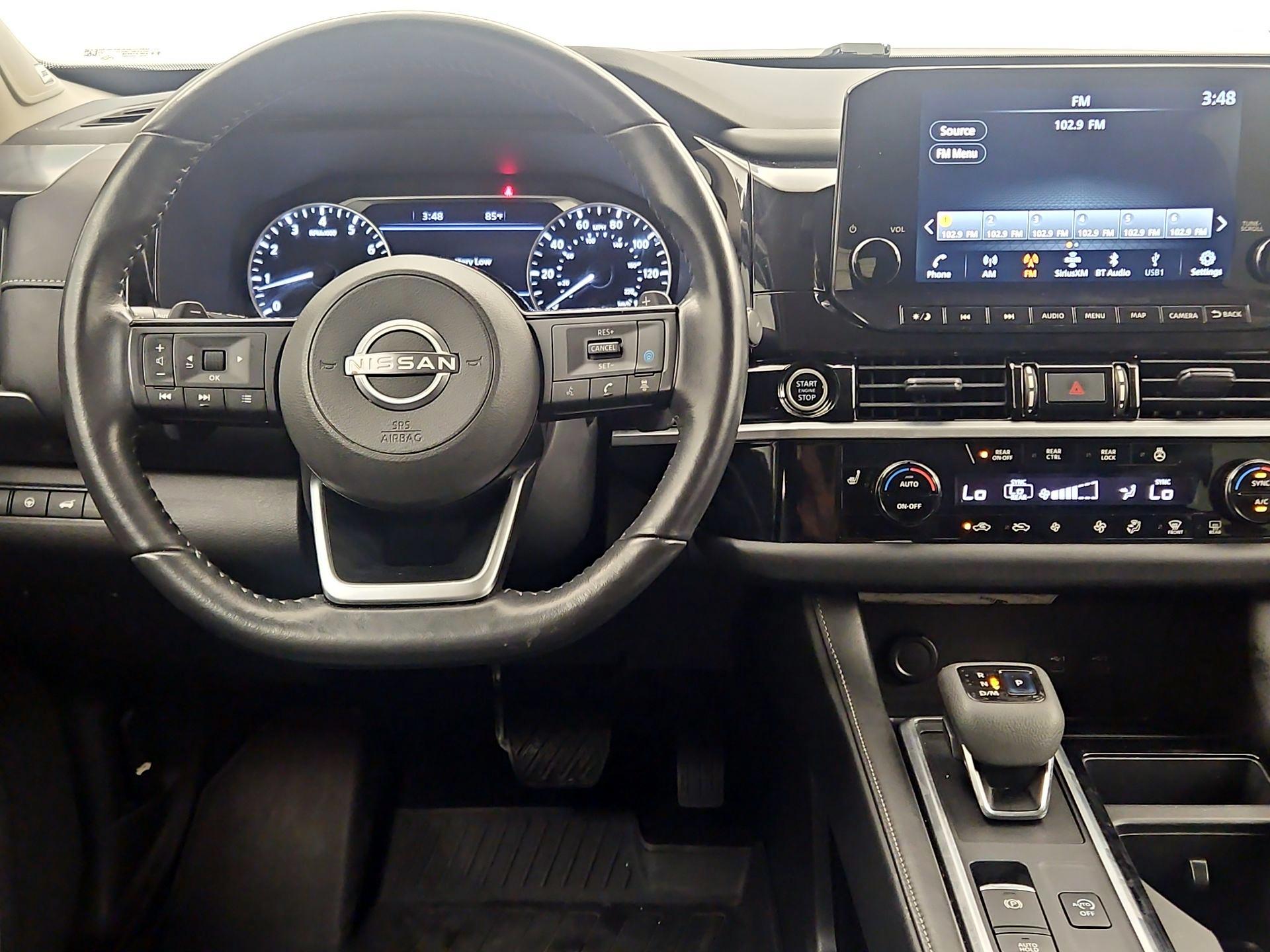 Thumbnail: 2022 Nissan Pathfinder - 10