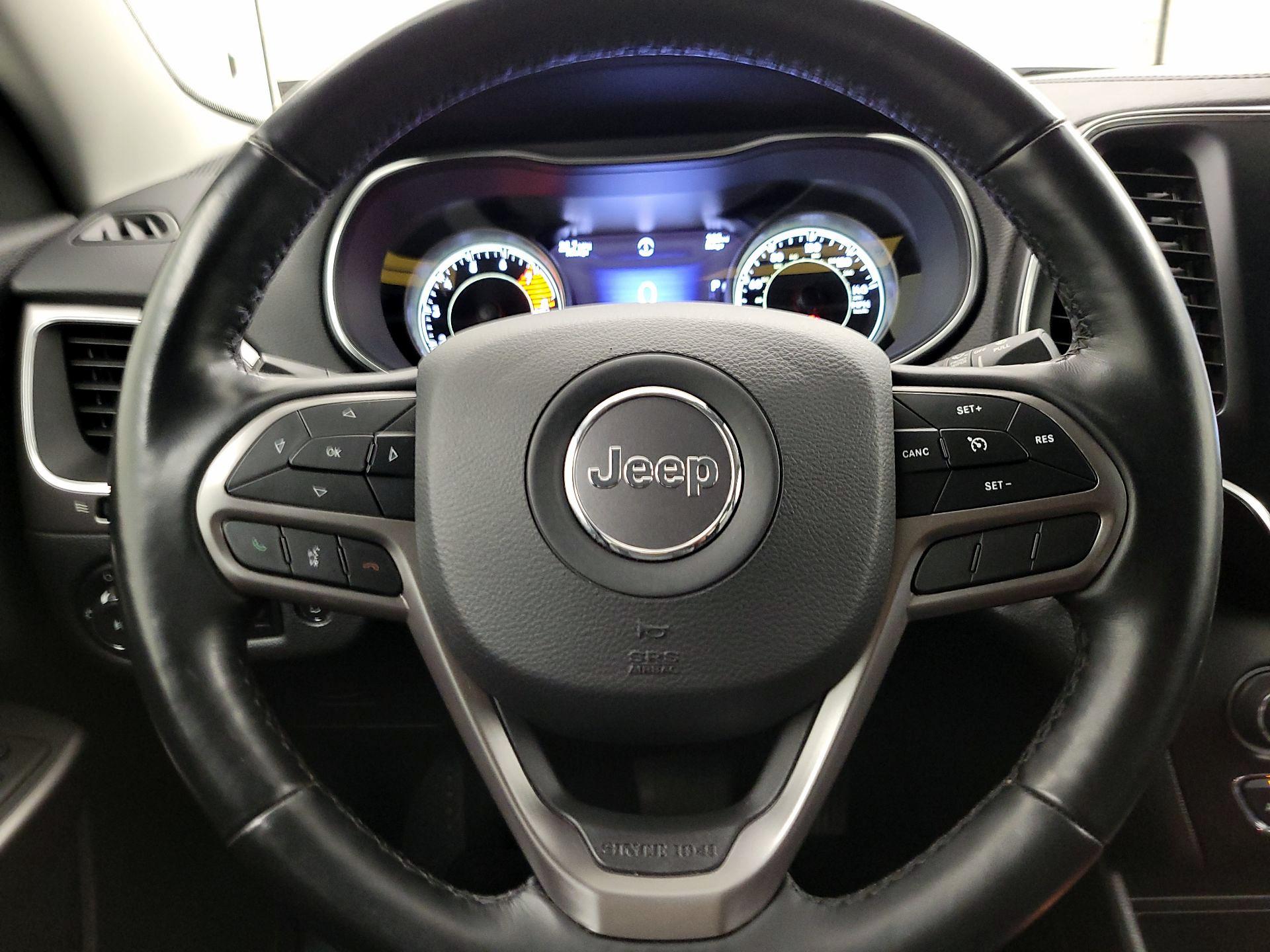 Thumbnail: 2021 Jeep Cherokee - 10