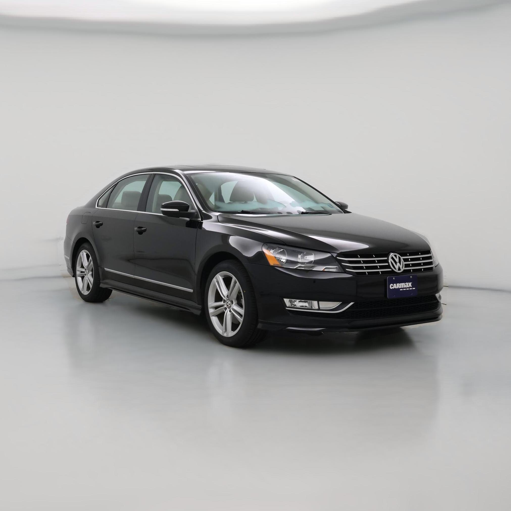 Thumbnail: 2015 Volkswagen Passat - 1