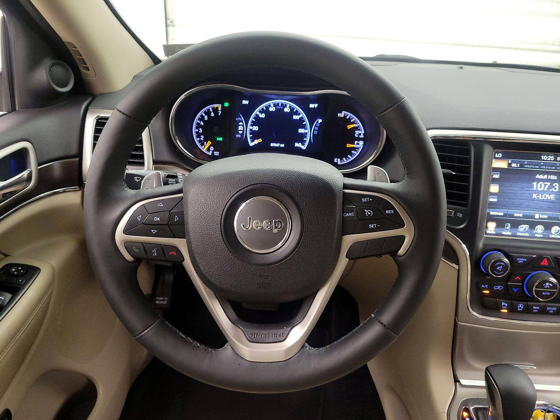 Thumbnail: 2017 Jeep Grand Cherokee - 10