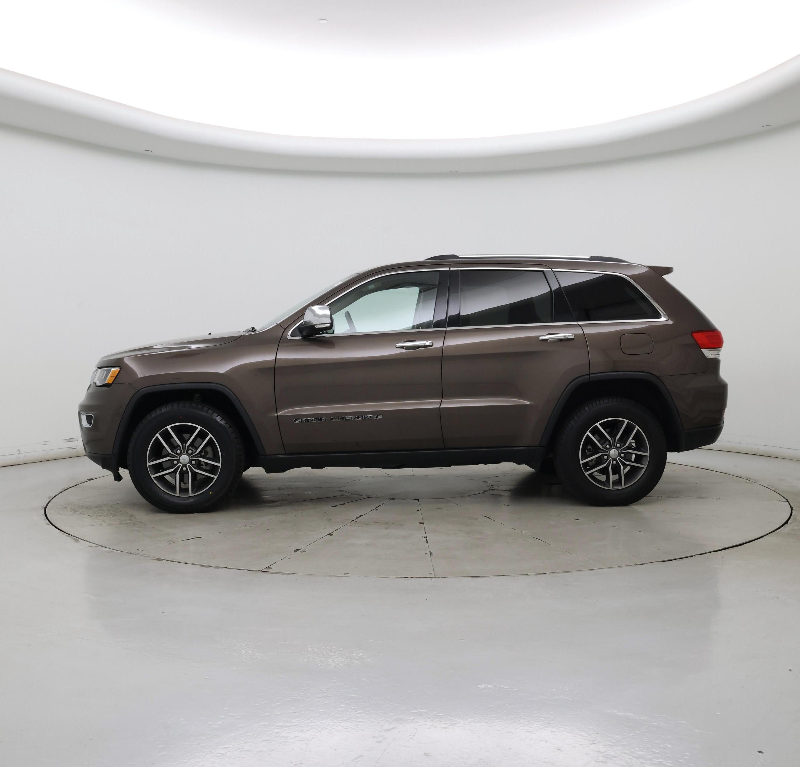 Thumbnail: 2017 Jeep Grand Cherokee - 3