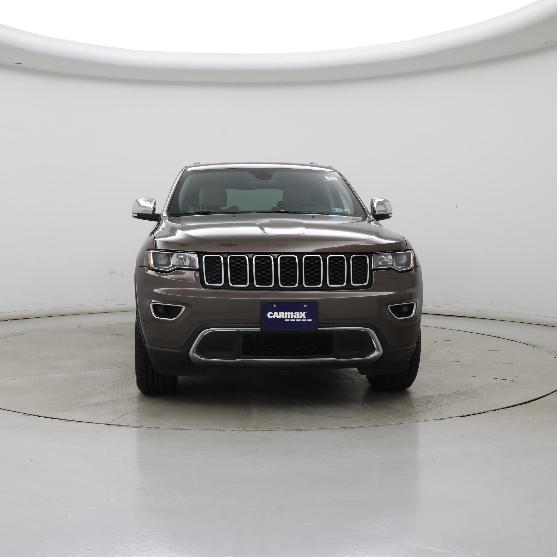 Thumbnail: 2017 Jeep Grand Cherokee - 5