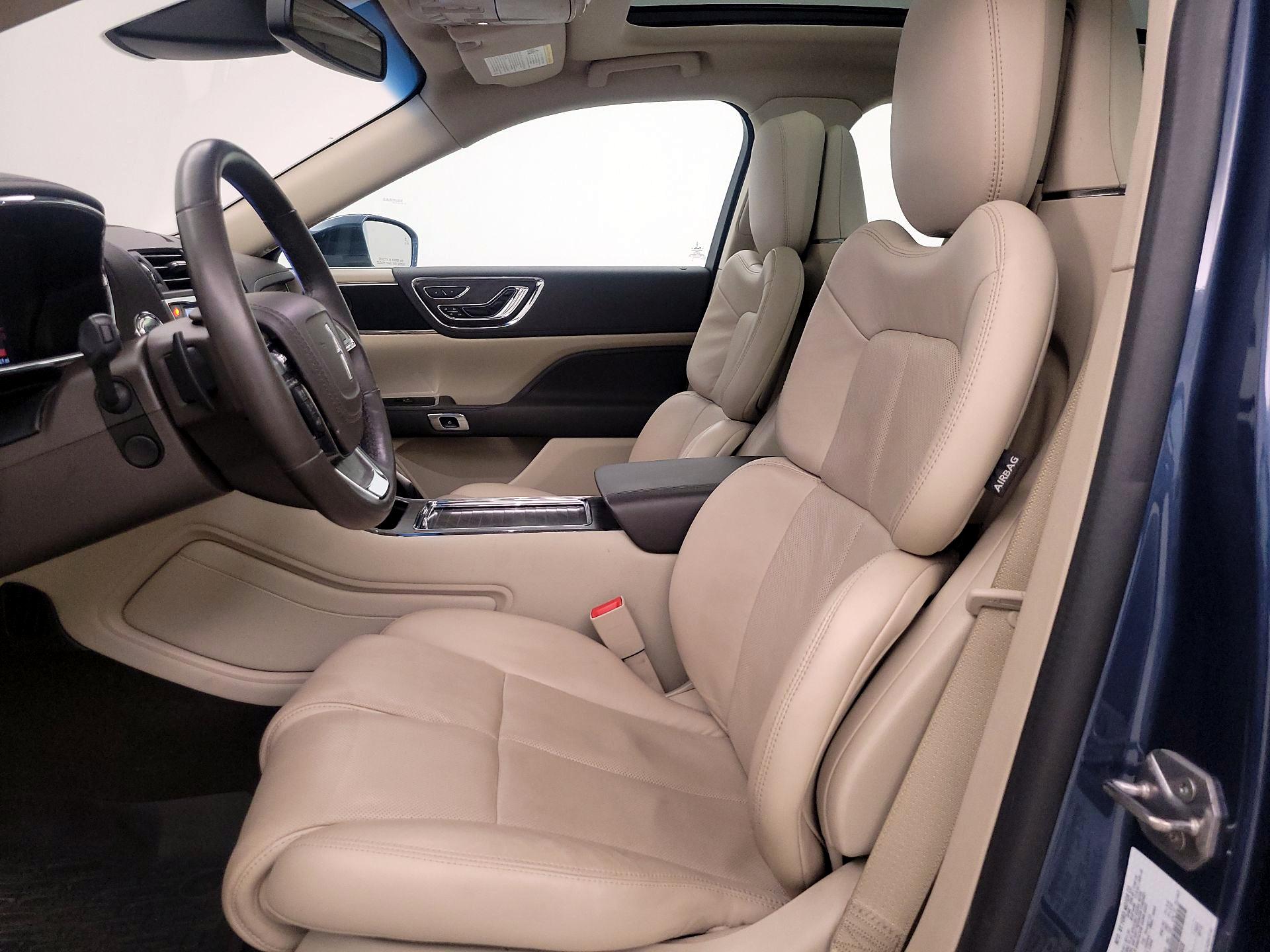 Thumbnail: 2020 Lincoln Continental - 11