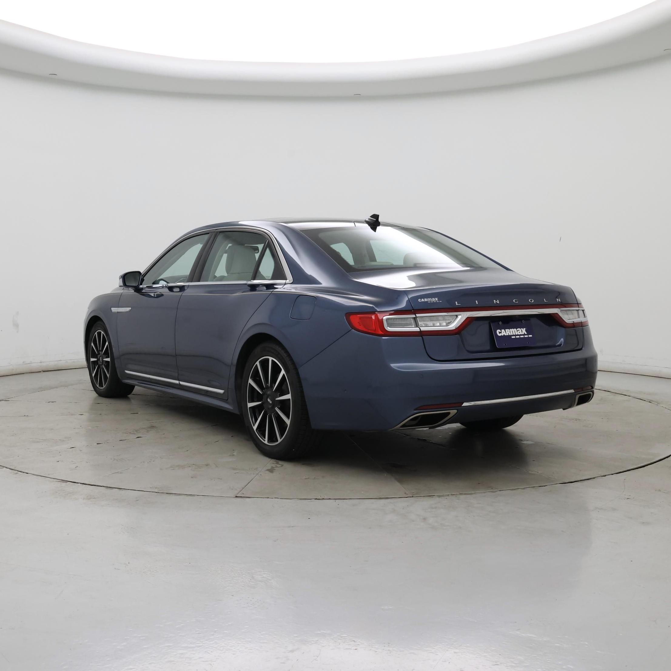 Thumbnail: 2020 Lincoln Continental - 2