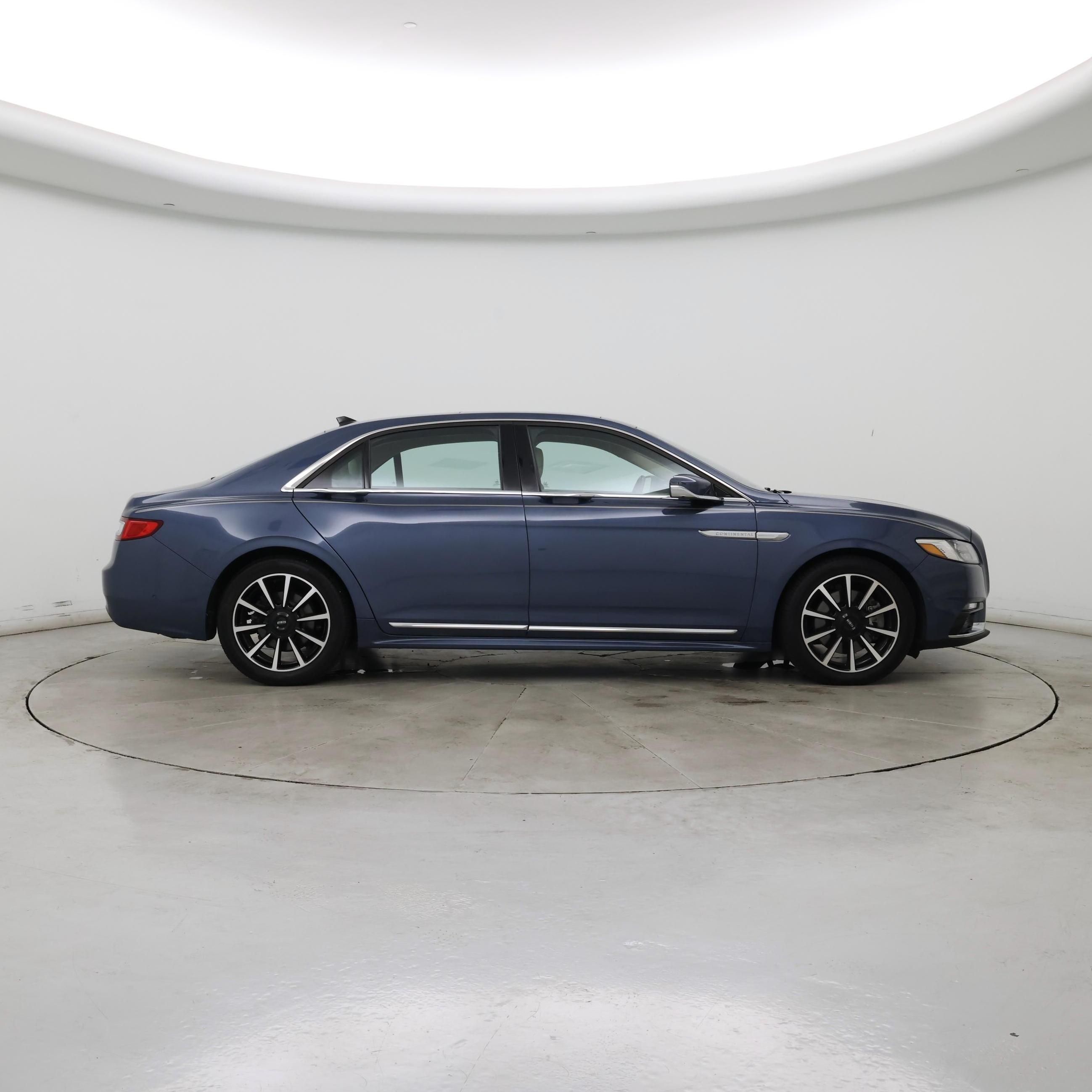 Thumbnail: 2020 Lincoln Continental - 7