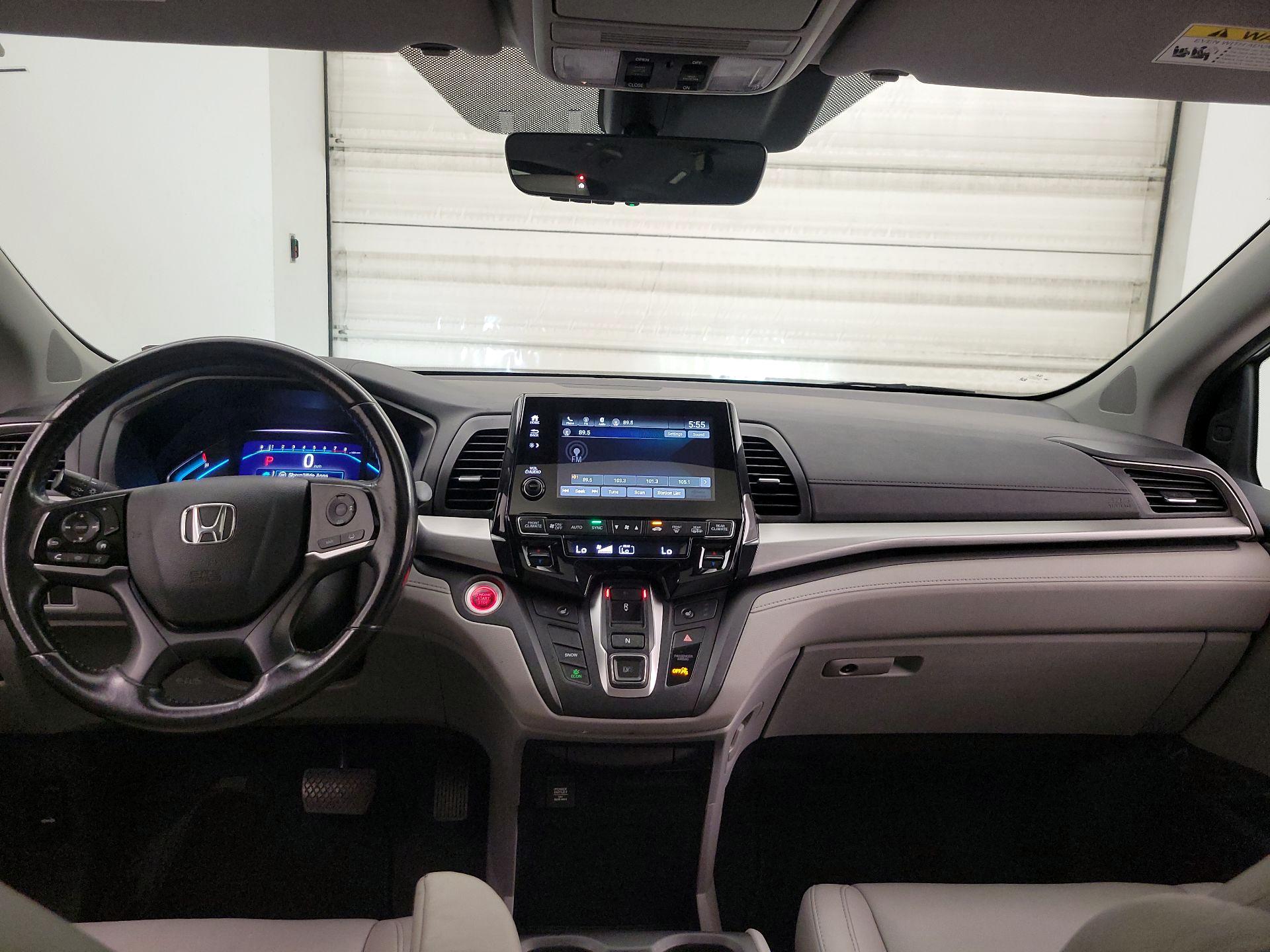 Thumbnail: 2018 Honda Odyssey - 9