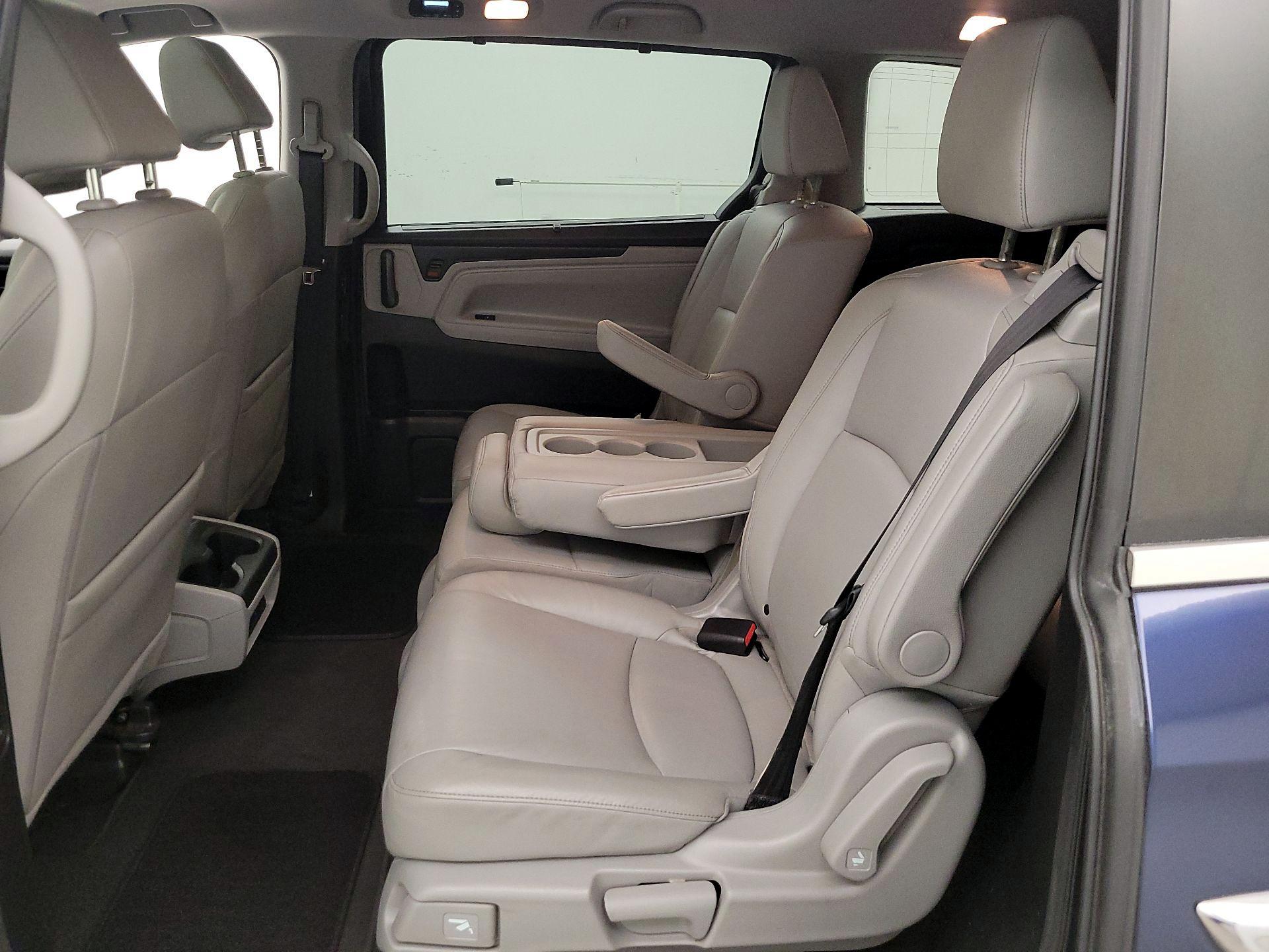 Thumbnail: 2018 Honda Odyssey - 20