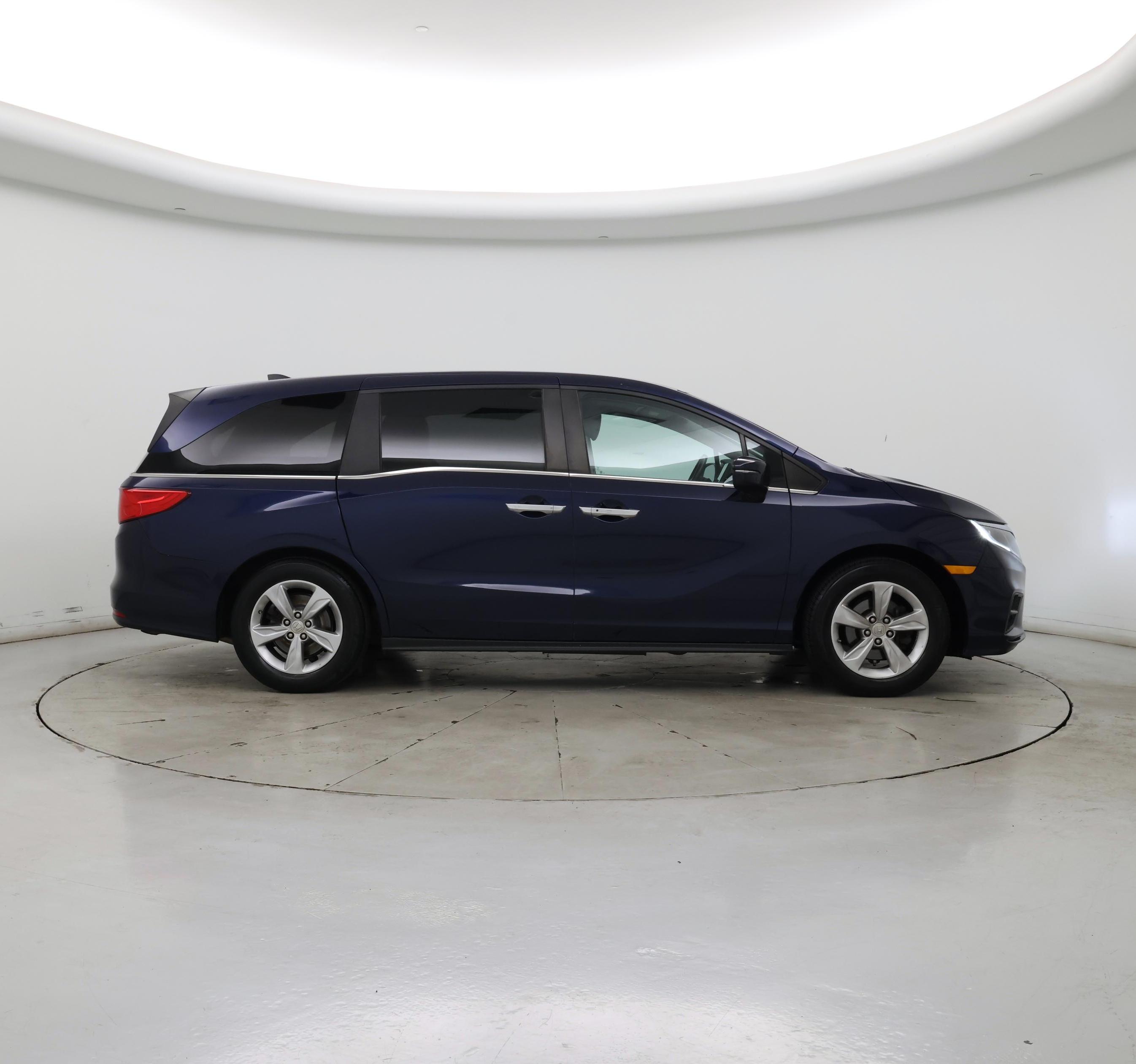 Thumbnail: 2018 Honda Odyssey - 7