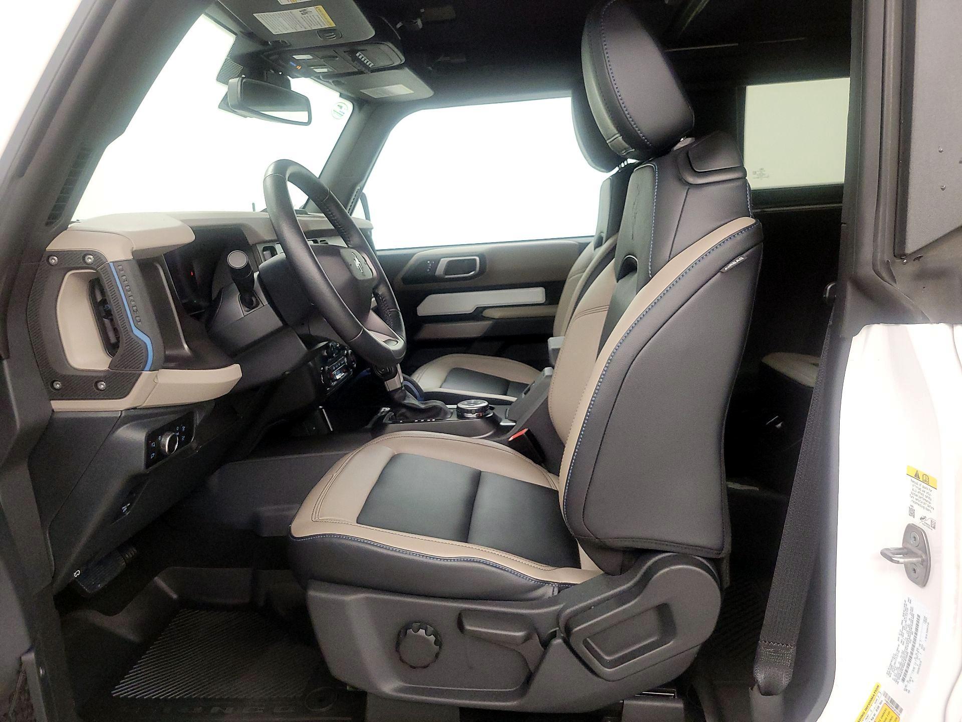 Thumbnail: 2023 Ford Bronco - 11