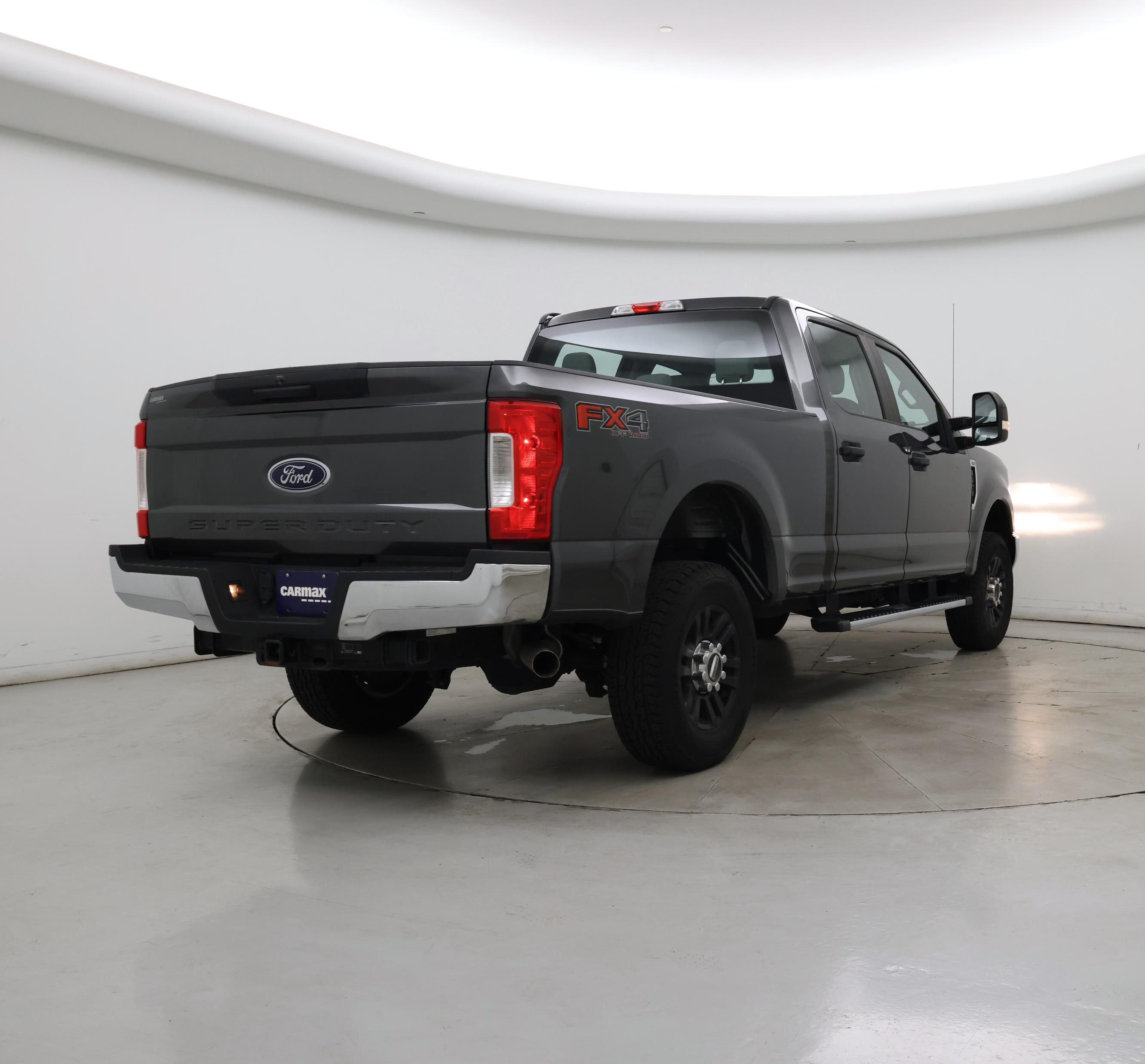 Thumbnail: 2019 Ford F-250 - 8