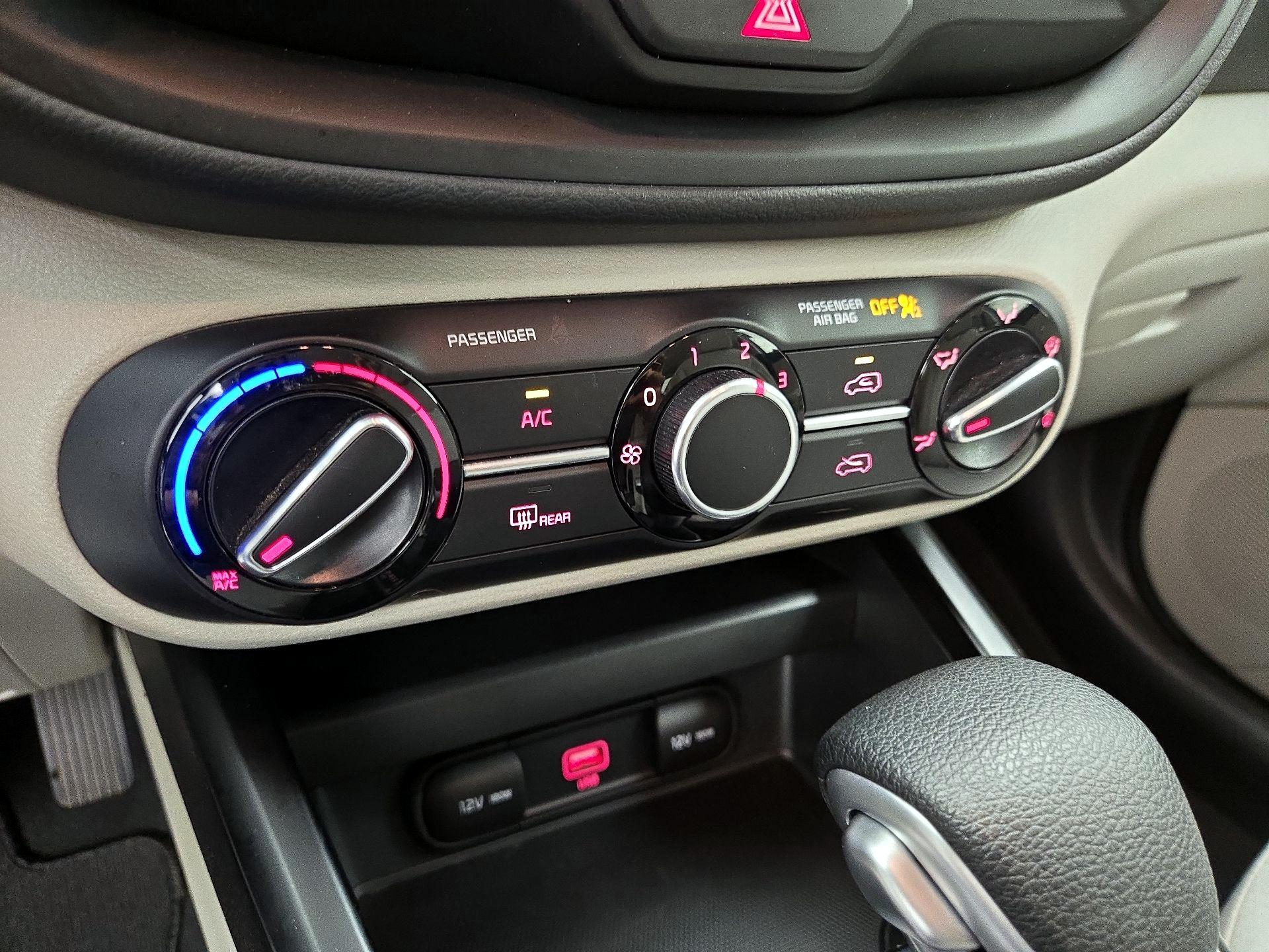 Thumbnail: 2020 Kia Soul - 16
