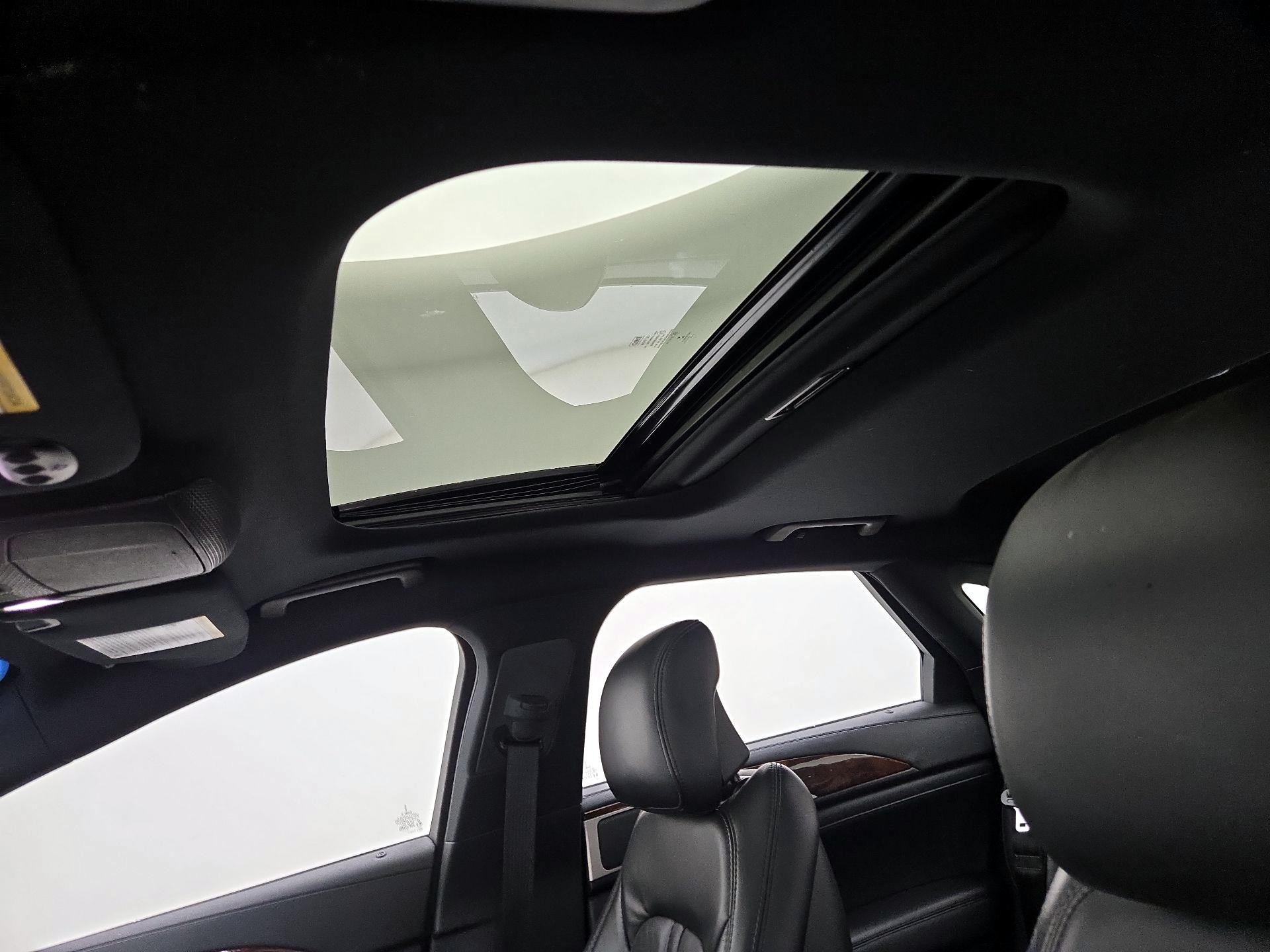 Thumbnail: 2017 Lincoln MKZ - 20