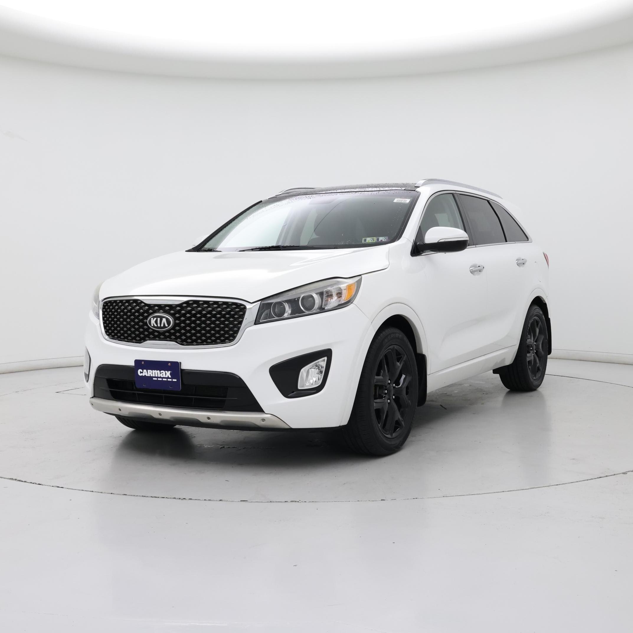 Thumbnail: 2016 Kia Sorento - 4