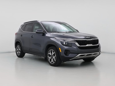 Gray 2022 Kia Seltos EX