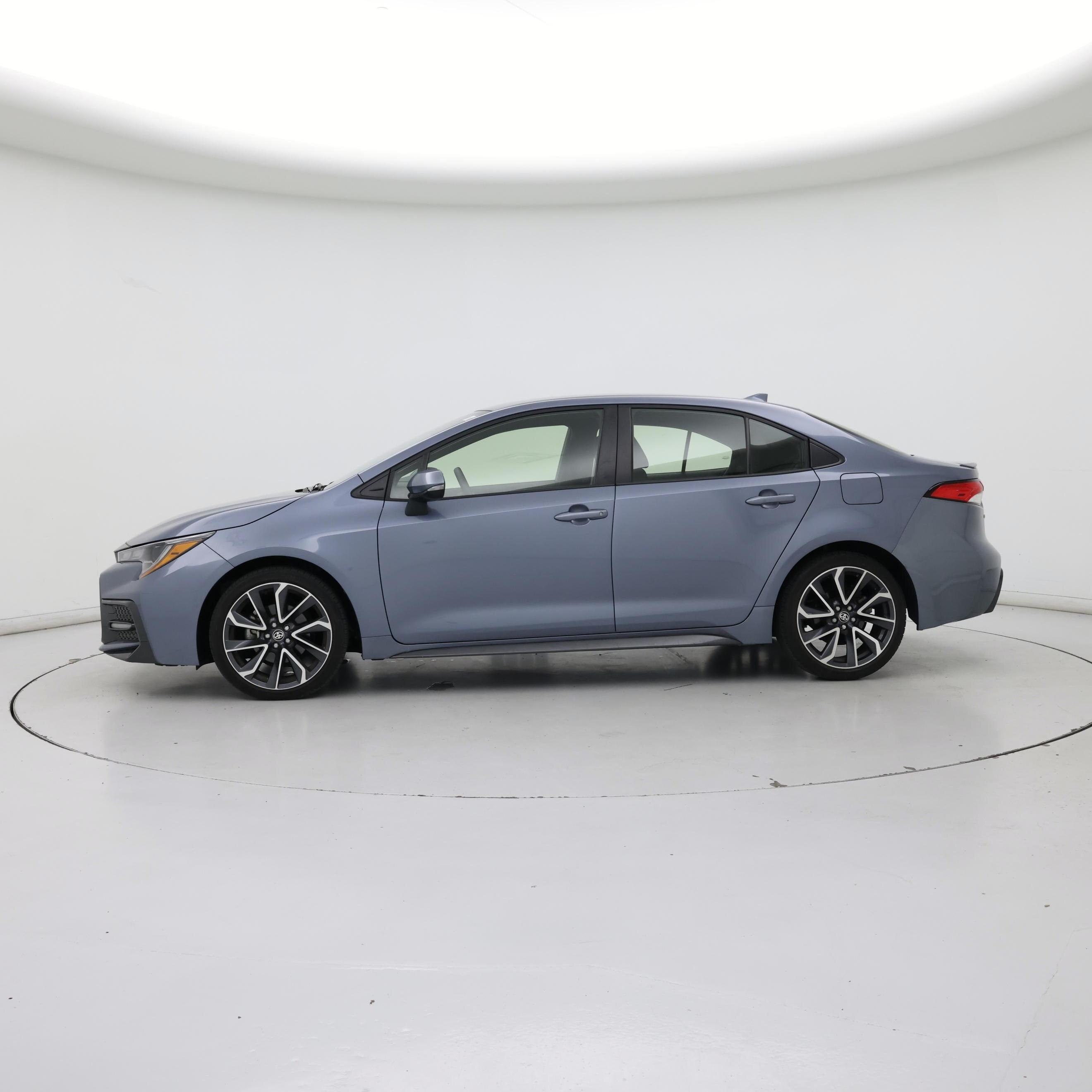 Thumbnail: 2022 Toyota Corolla - 3