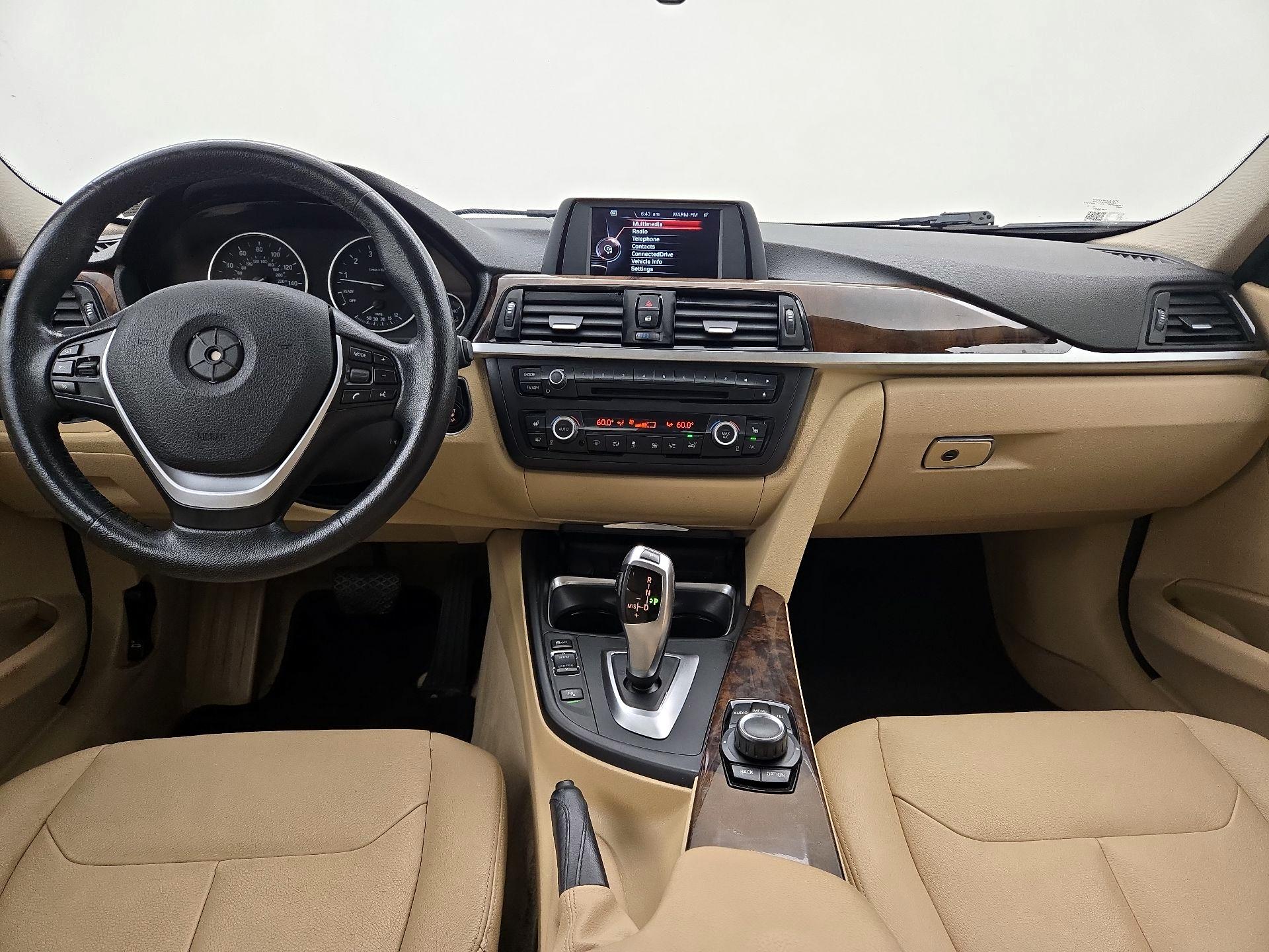 Thumbnail: 2015 BMW 3 Series - 9