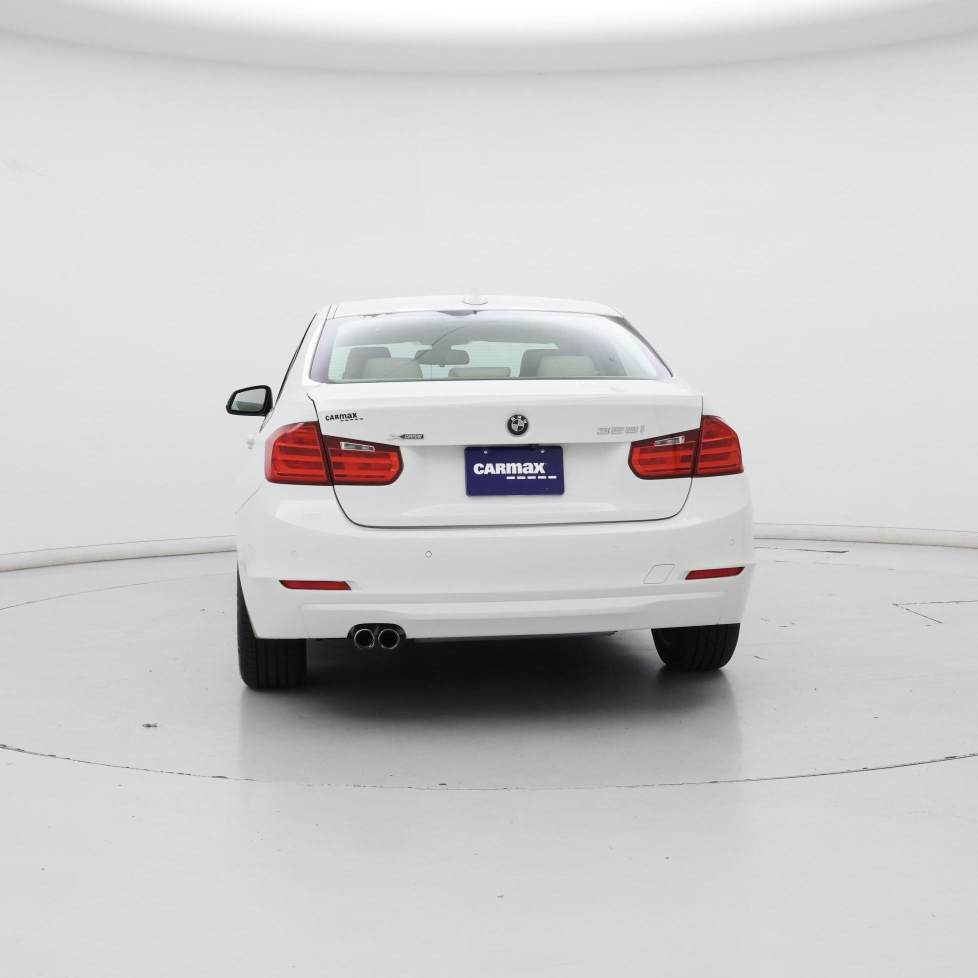 Thumbnail: 2015 BMW 3 Series - 6