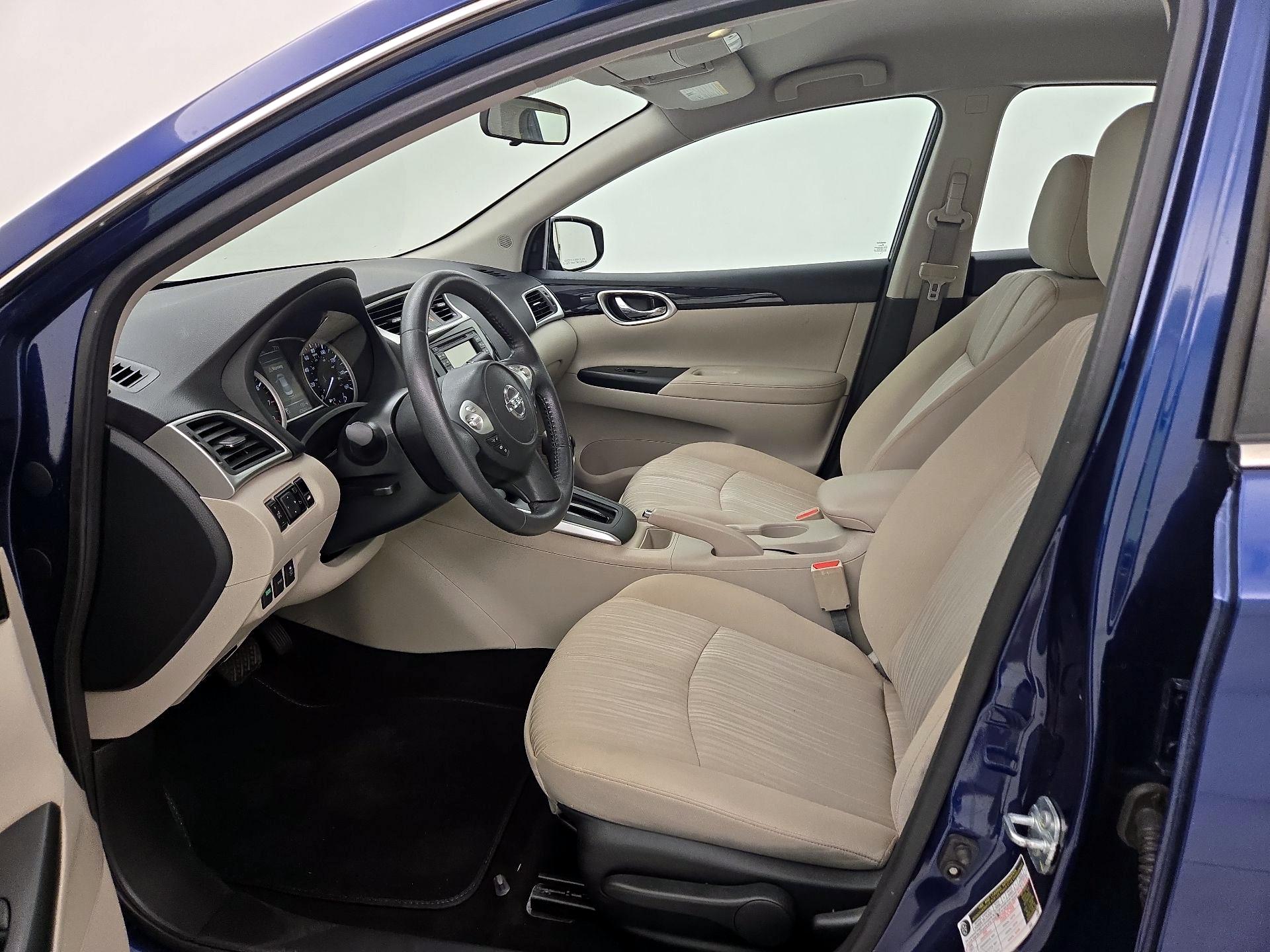 Thumbnail: 2017 Nissan Sentra - 11