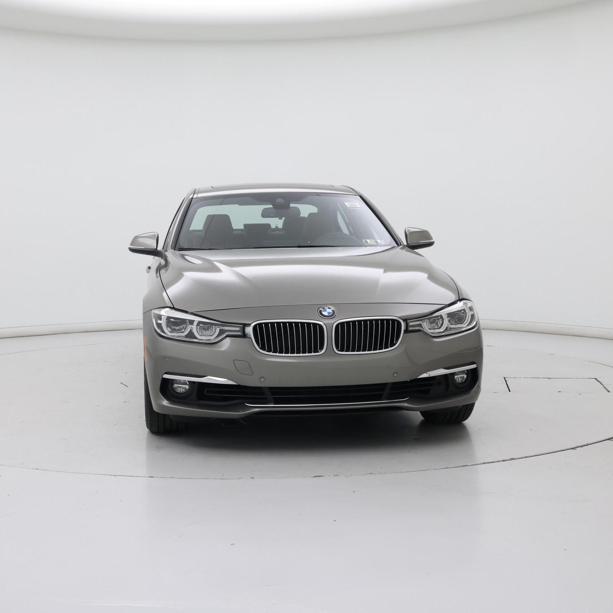 Thumbnail: 2017 BMW 3 Series - 5
