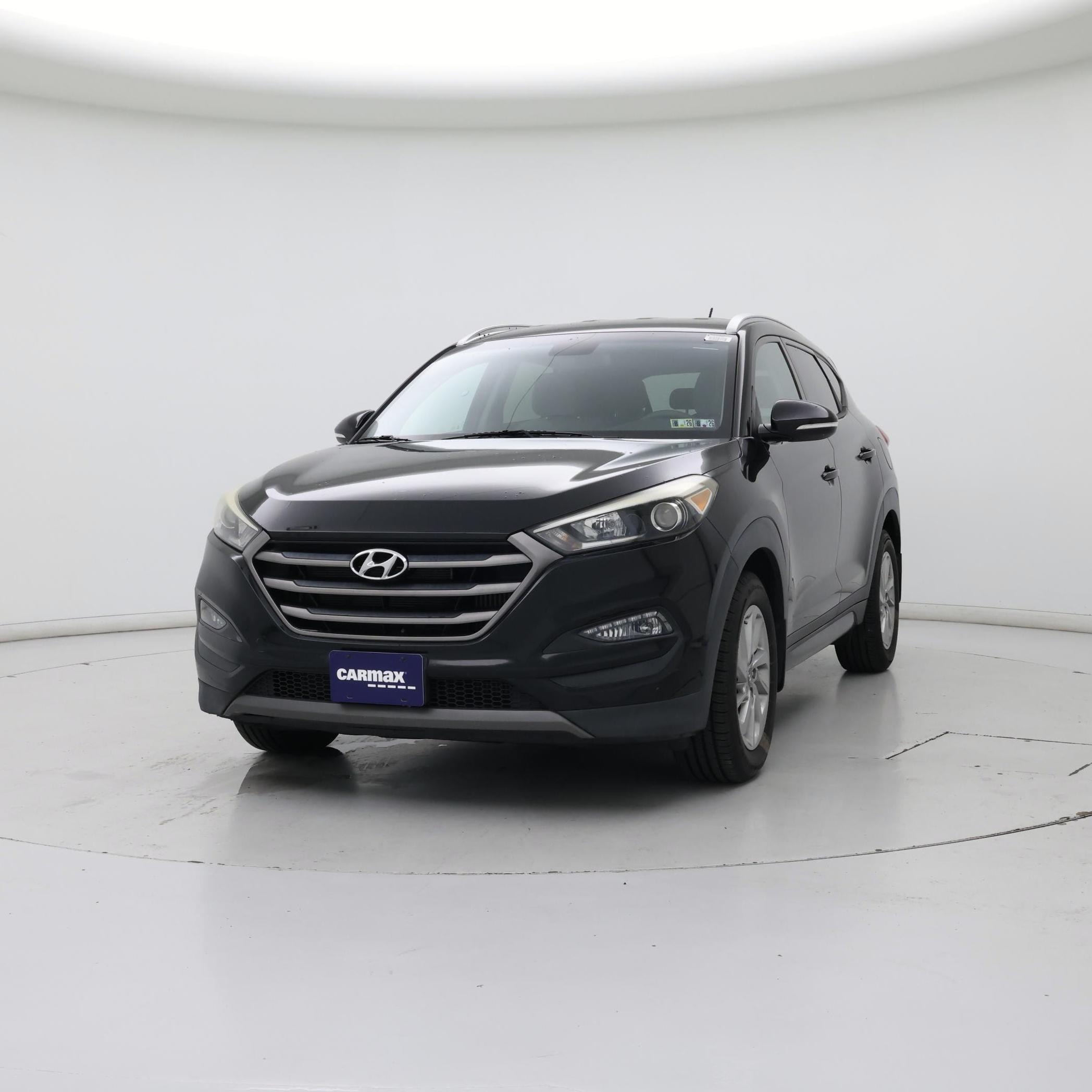 Thumbnail: 2016 Hyundai Tucson - 4