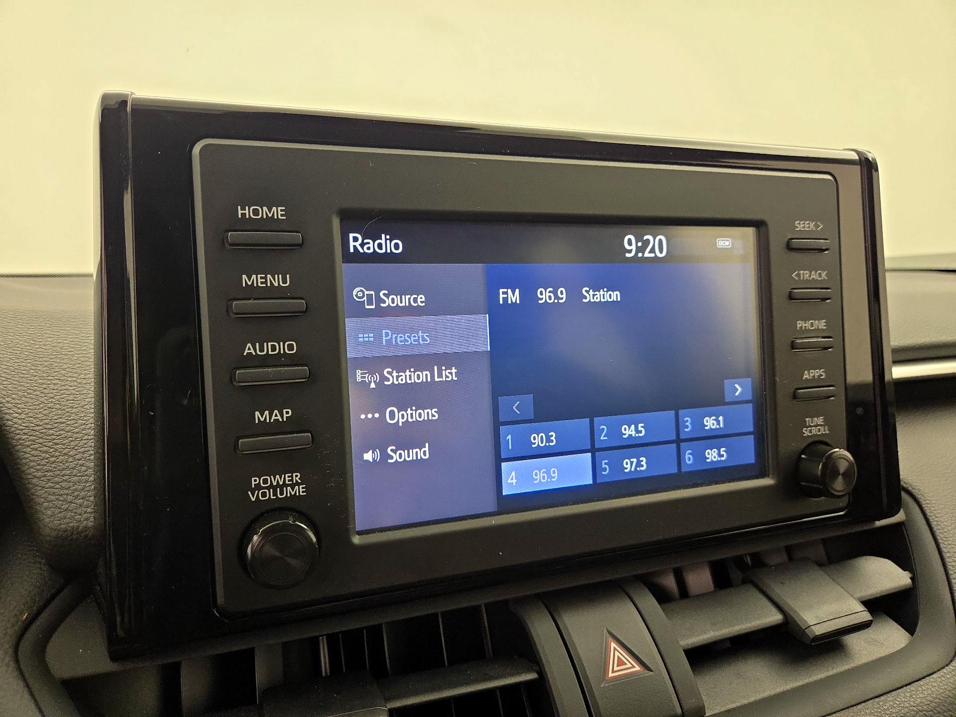 Thumbnail: 2019 Toyota RAV4 - 15