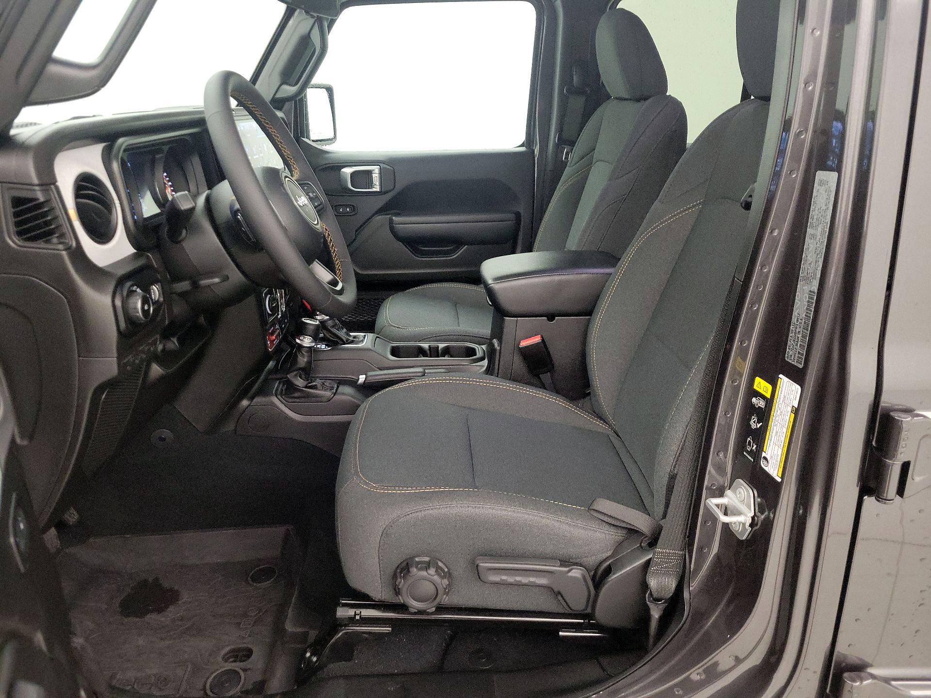 Thumbnail: 2024 Jeep Wrangler - 11