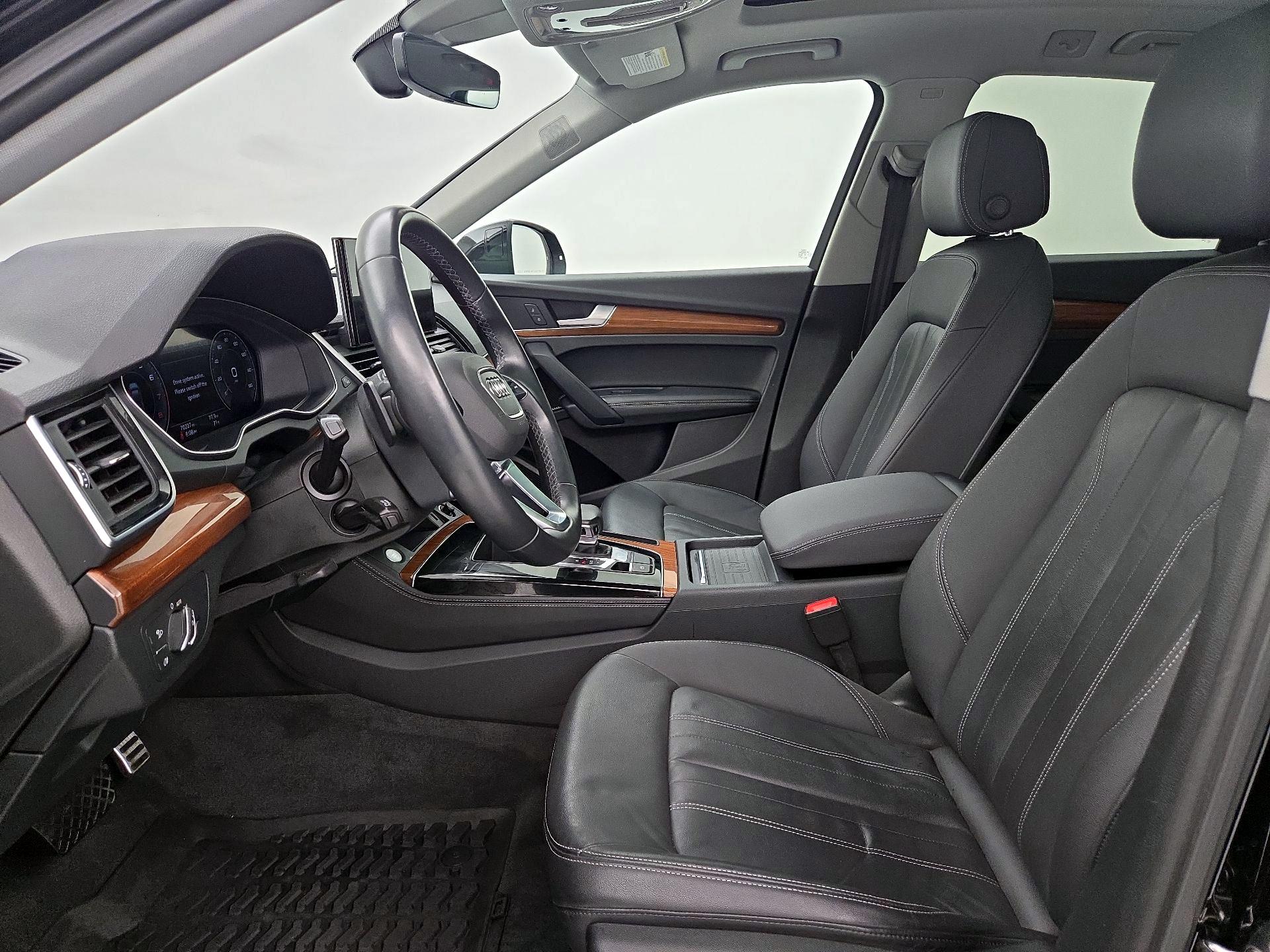 Thumbnail: 2021 Audi Q5 - 11