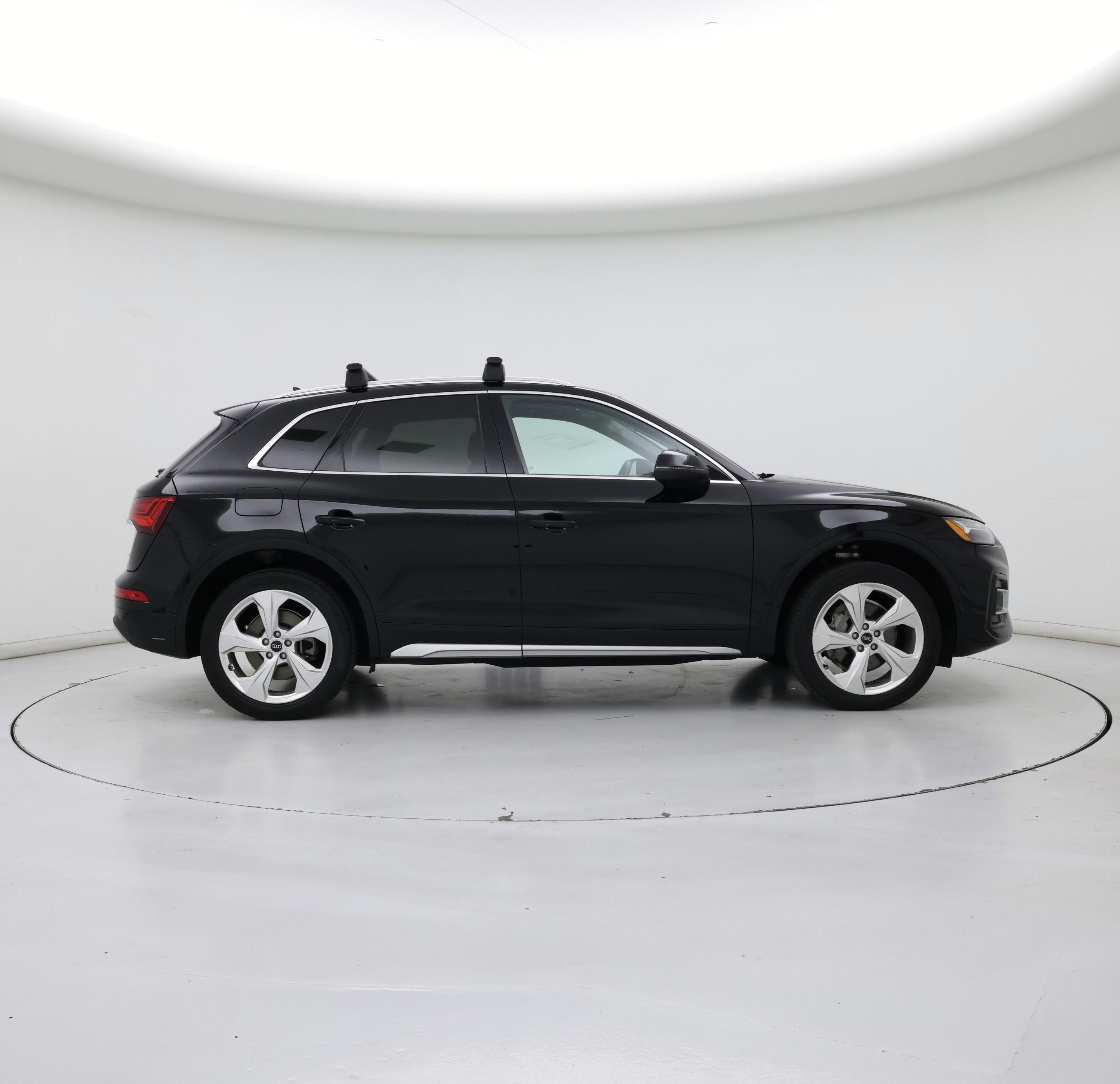Thumbnail: 2021 Audi Q5 - 7