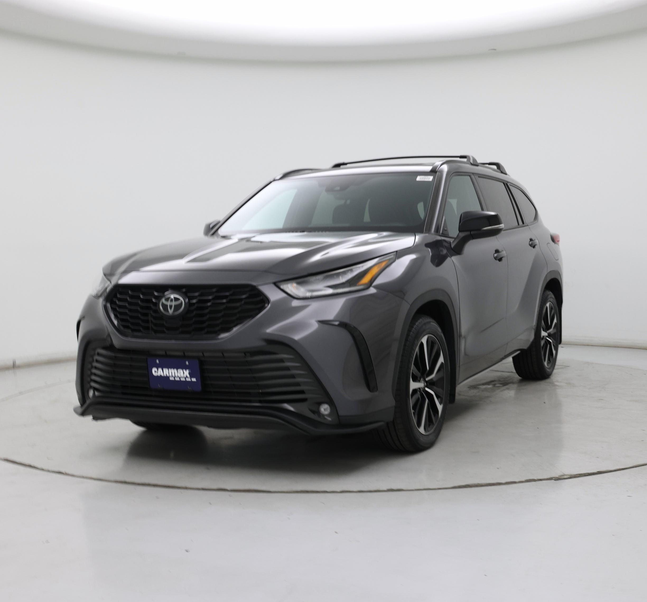 Thumbnail: 2022 Toyota Highlander - 4