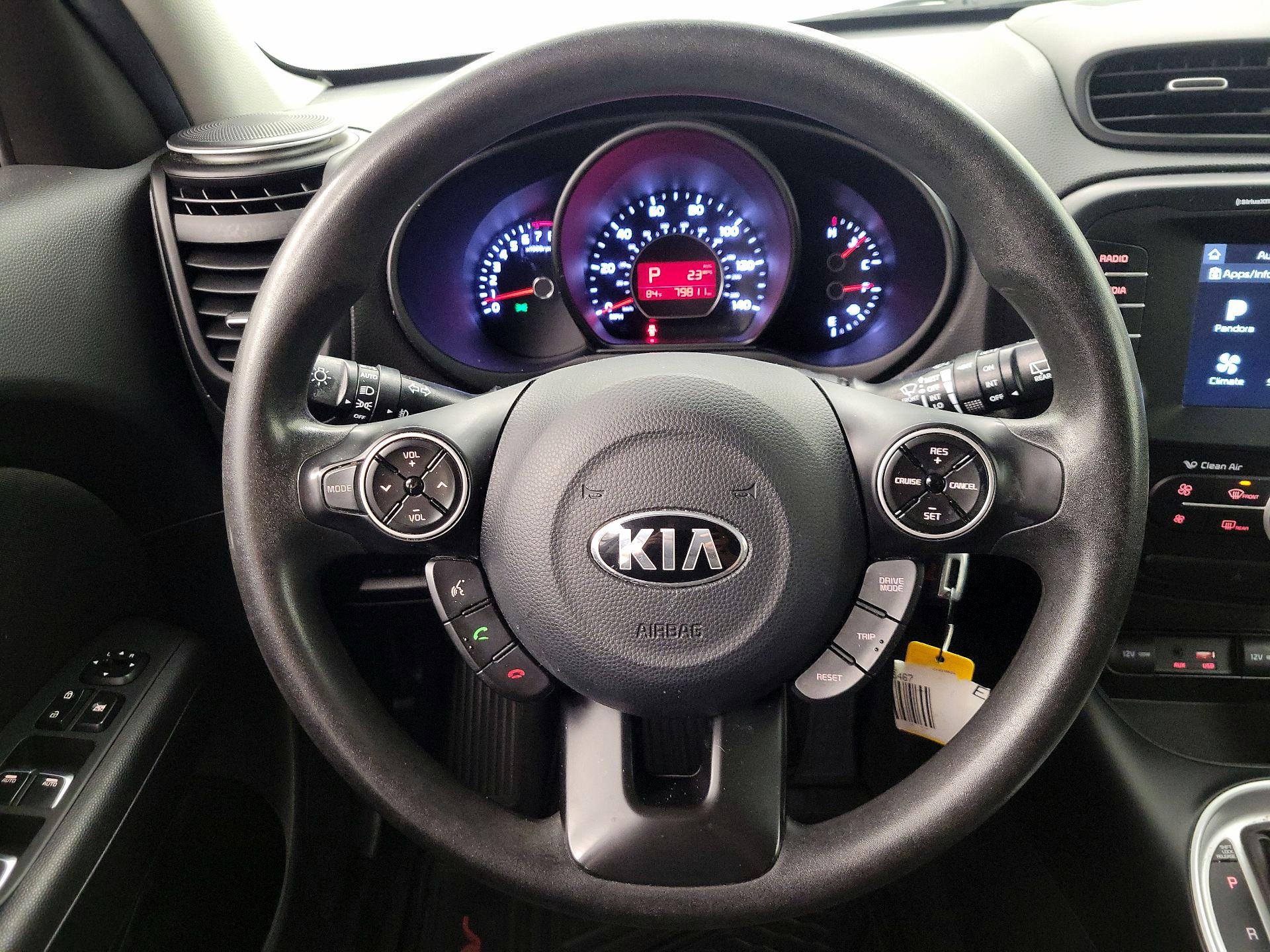 Thumbnail: 2019 Kia Soul - 10