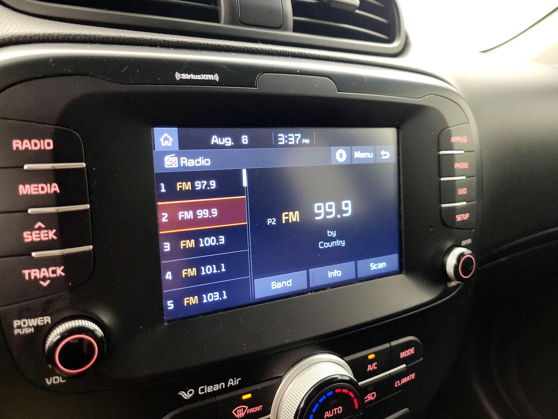 Thumbnail: 2019 Kia Soul - 15
