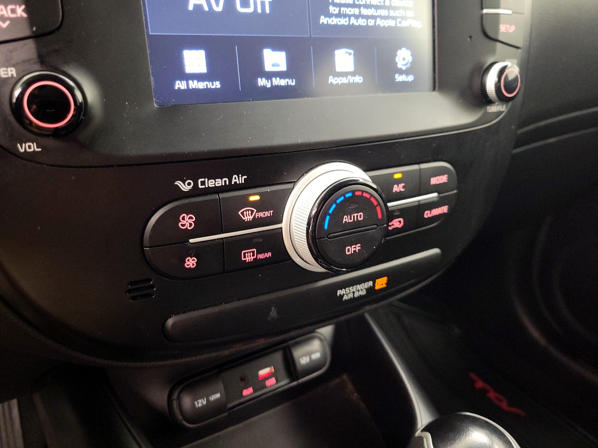 Thumbnail: 2019 Kia Soul - 16
