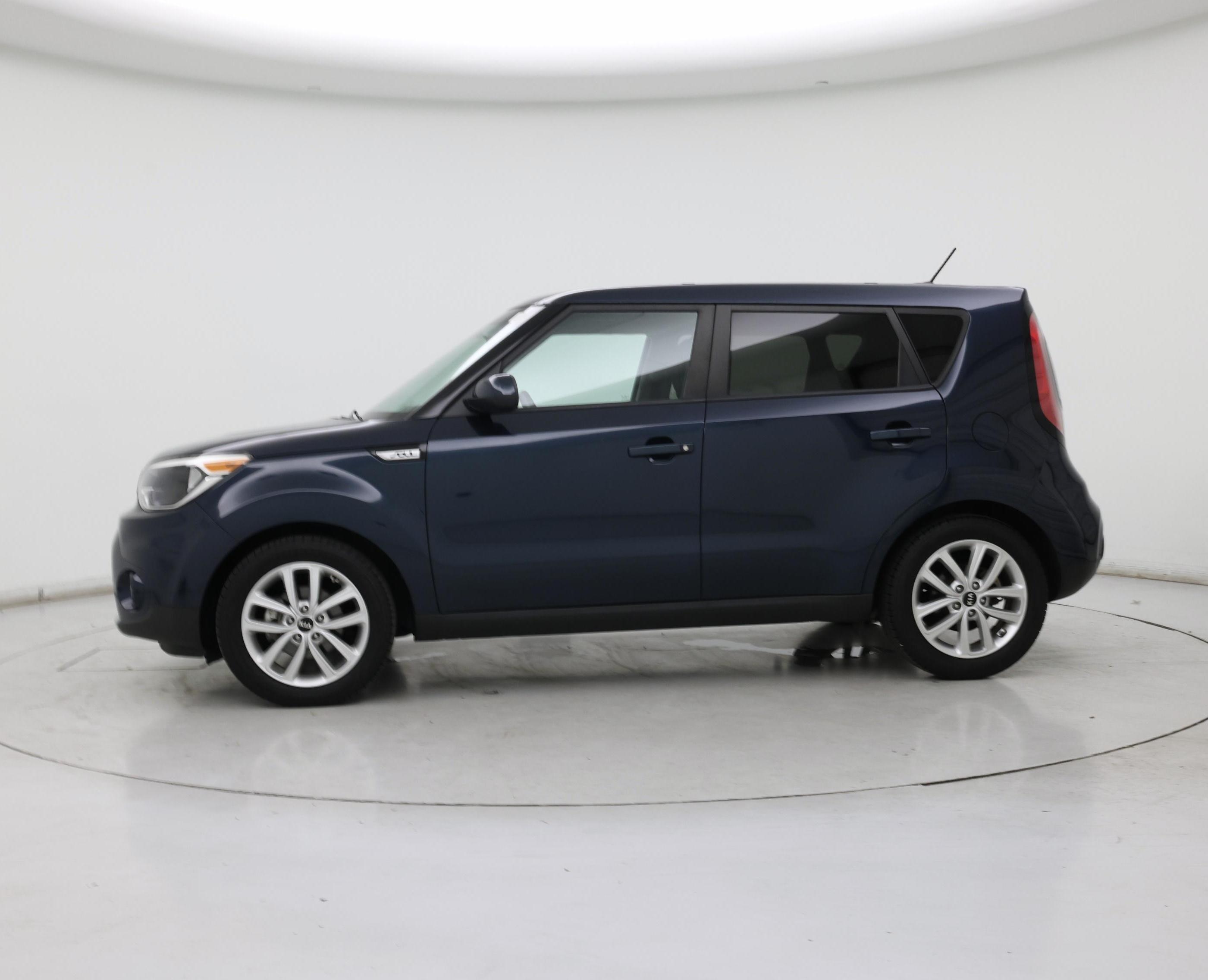 Thumbnail: 2019 Kia Soul - 3