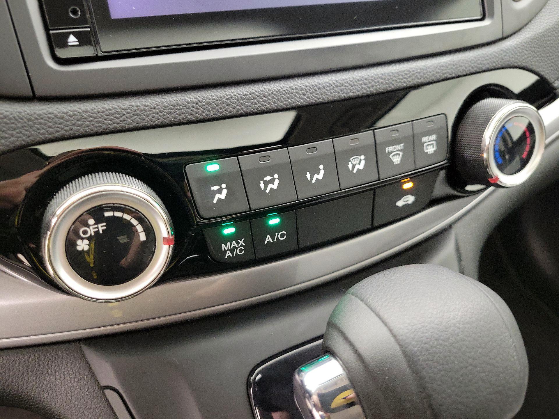 Thumbnail: 2015 Honda CR-V - 16