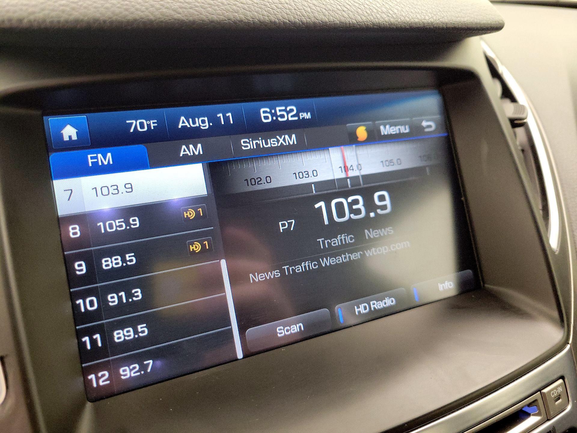 Thumbnail: 2015 Hyundai Azera - 16