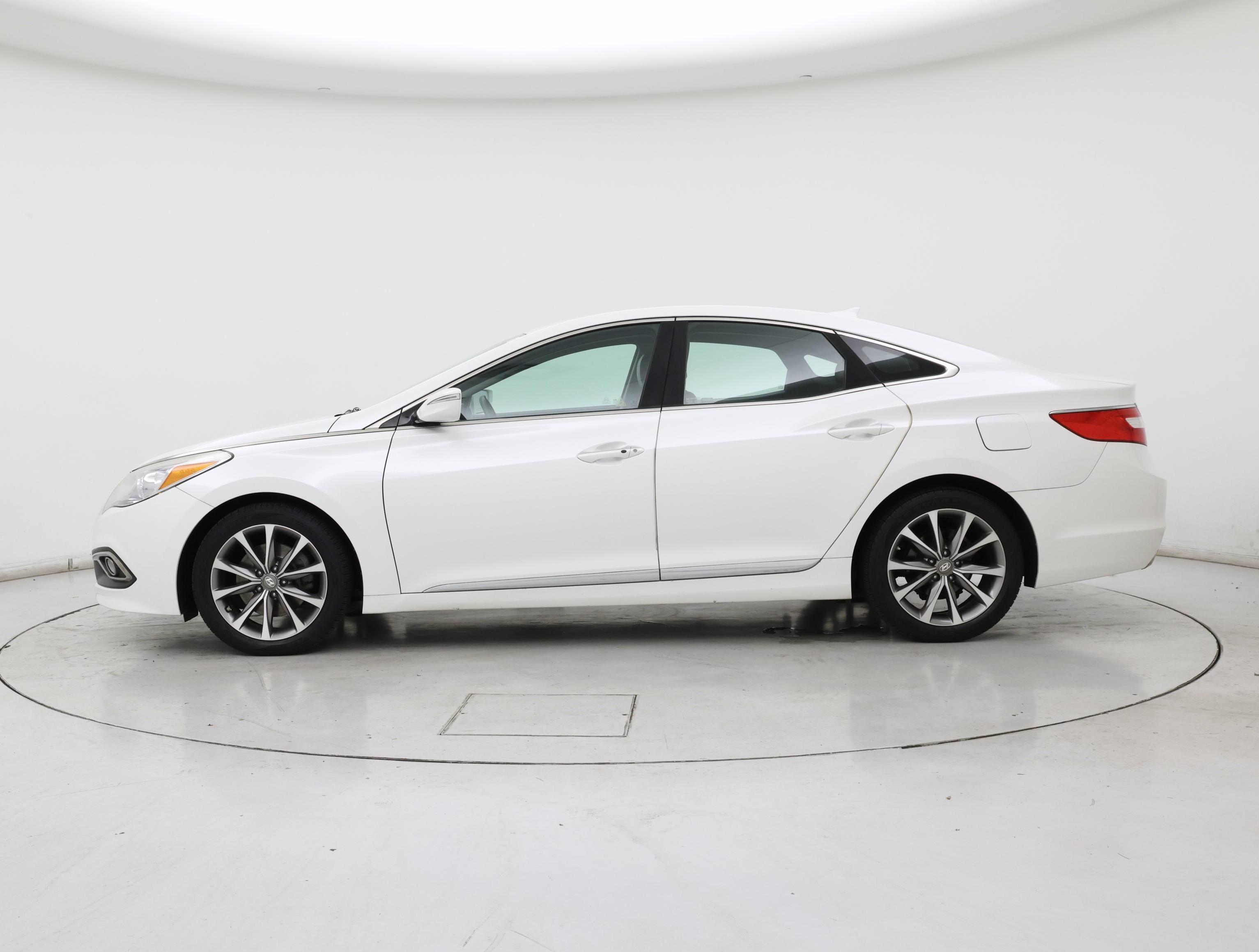 Thumbnail: 2015 Hyundai Azera - 3