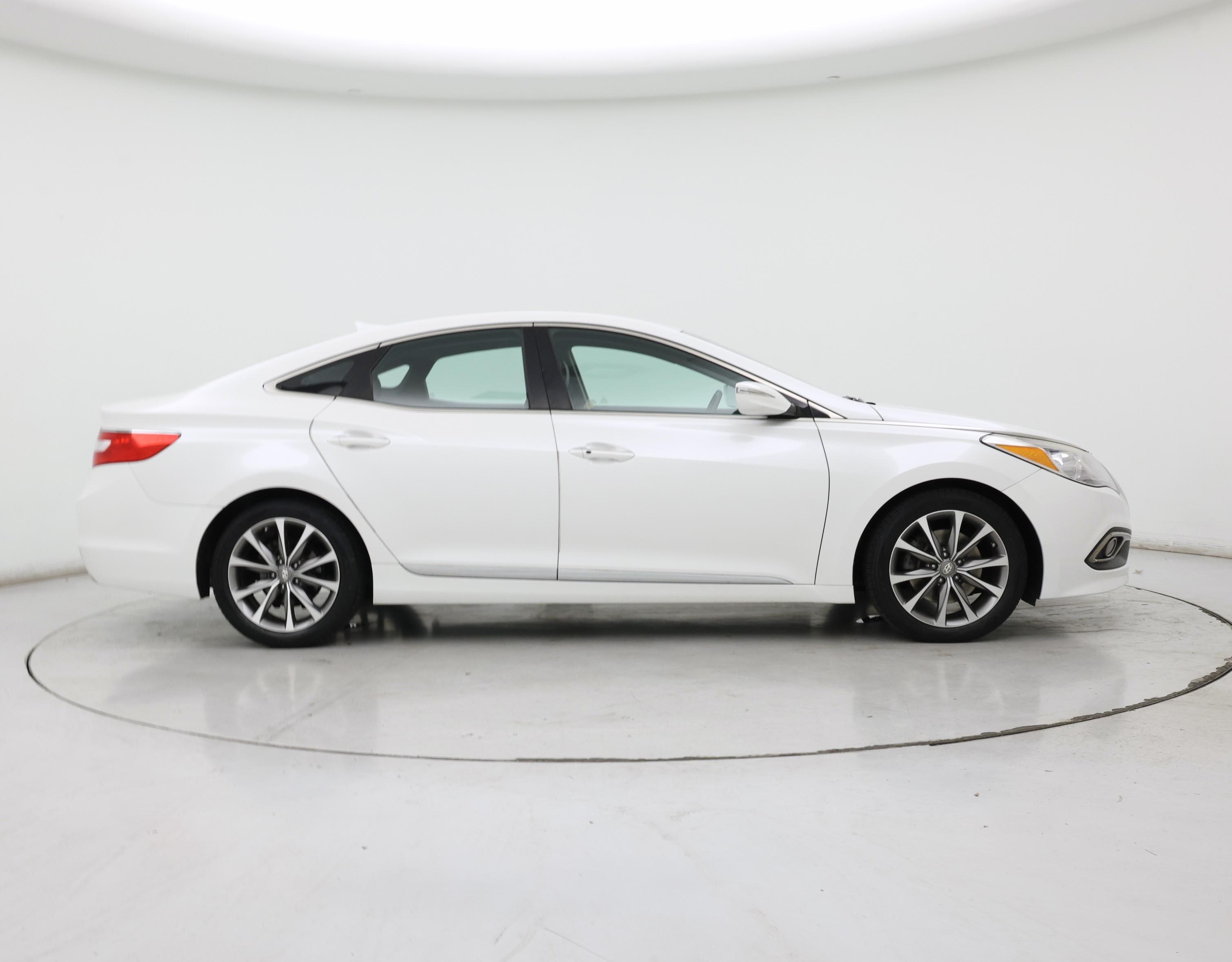 Thumbnail: 2015 Hyundai Azera - 7
