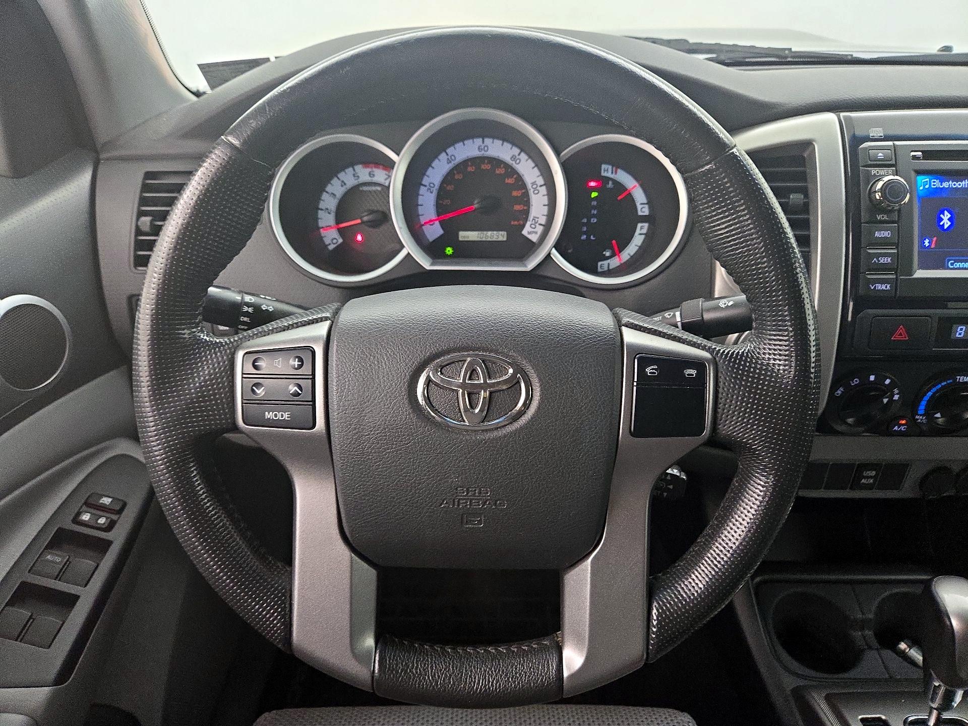 Thumbnail: 2013 Toyota Tacoma - 10
