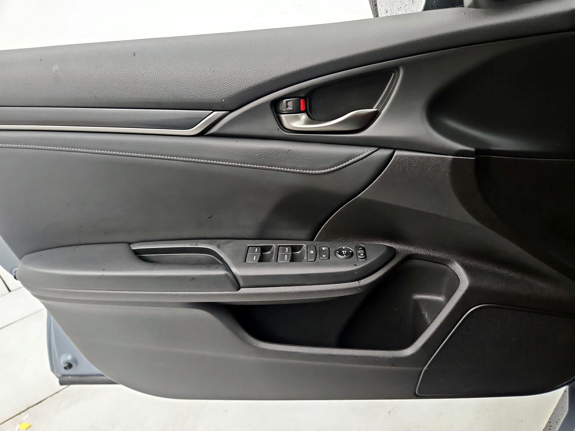 Thumbnail: 2020 Honda Civic - 12