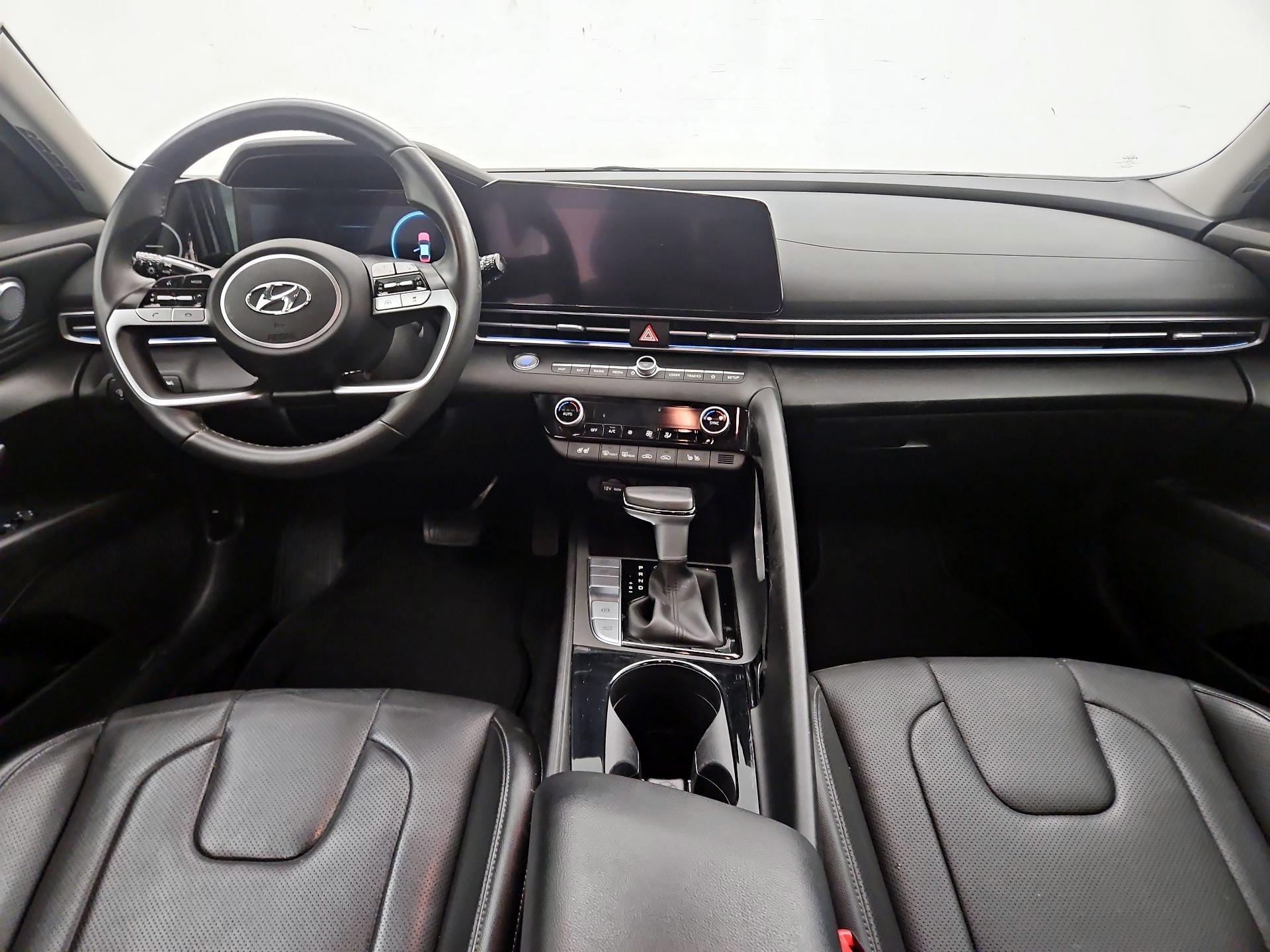 Thumbnail: 2023 Hyundai Elantra - 9