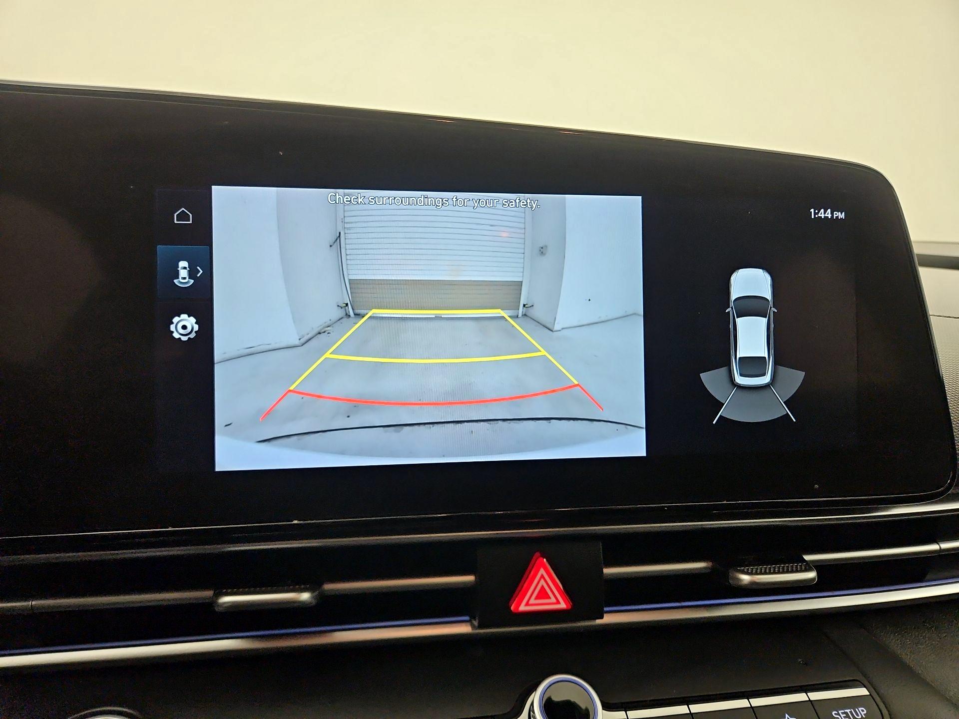 Thumbnail: 2023 Hyundai Elantra - 15