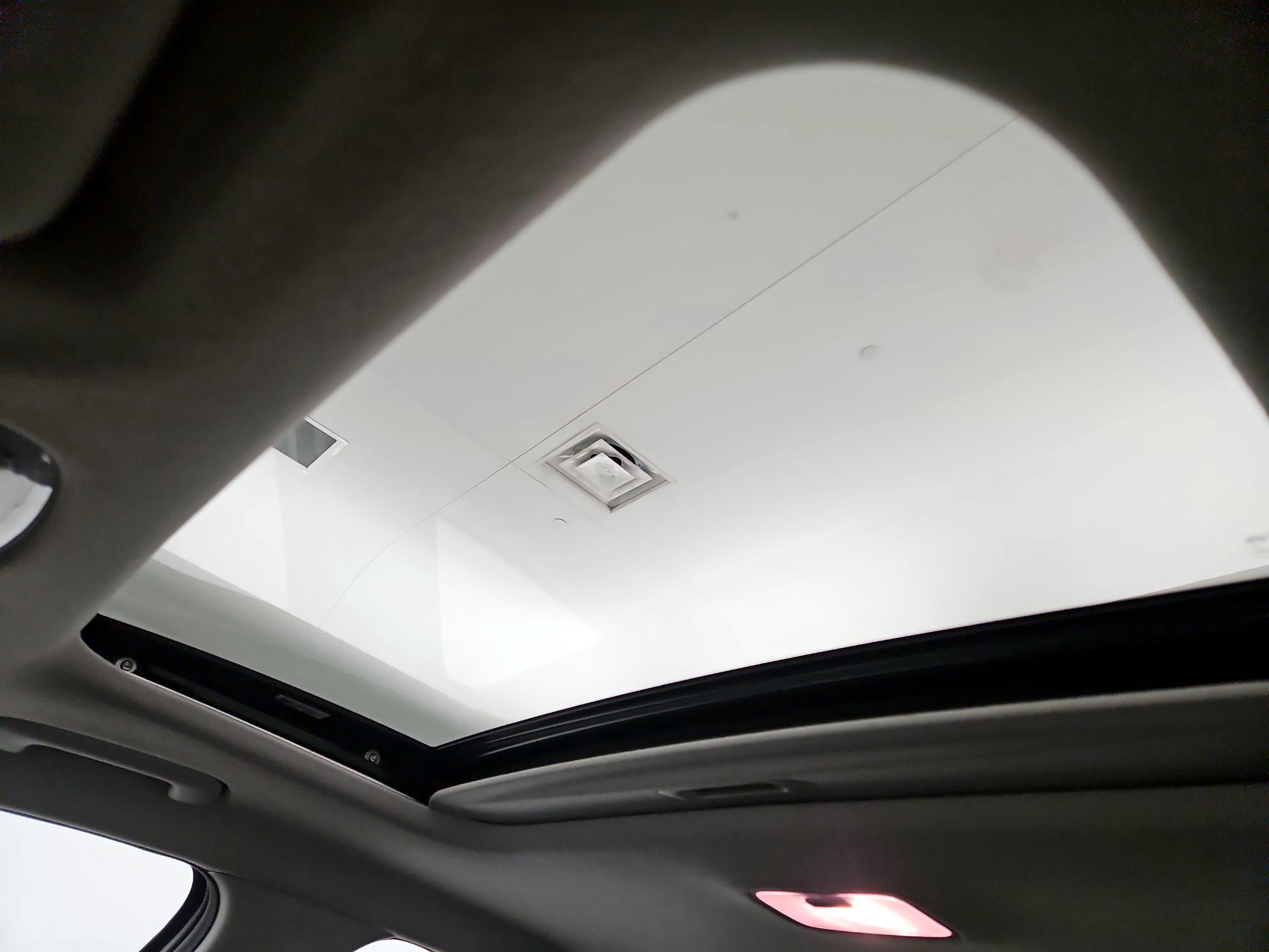 Thumbnail: 2023 Hyundai Elantra - 20