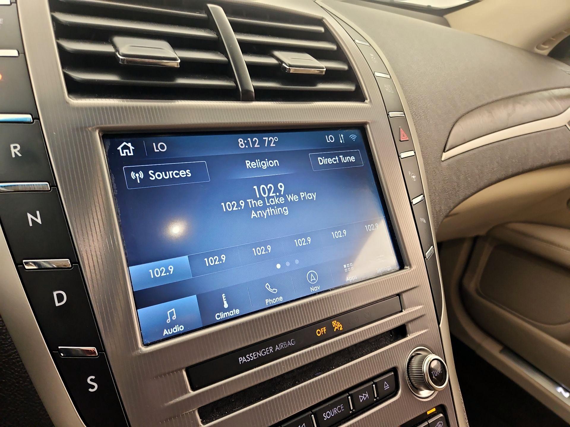 Thumbnail: 2020 Lincoln MKZ - 15